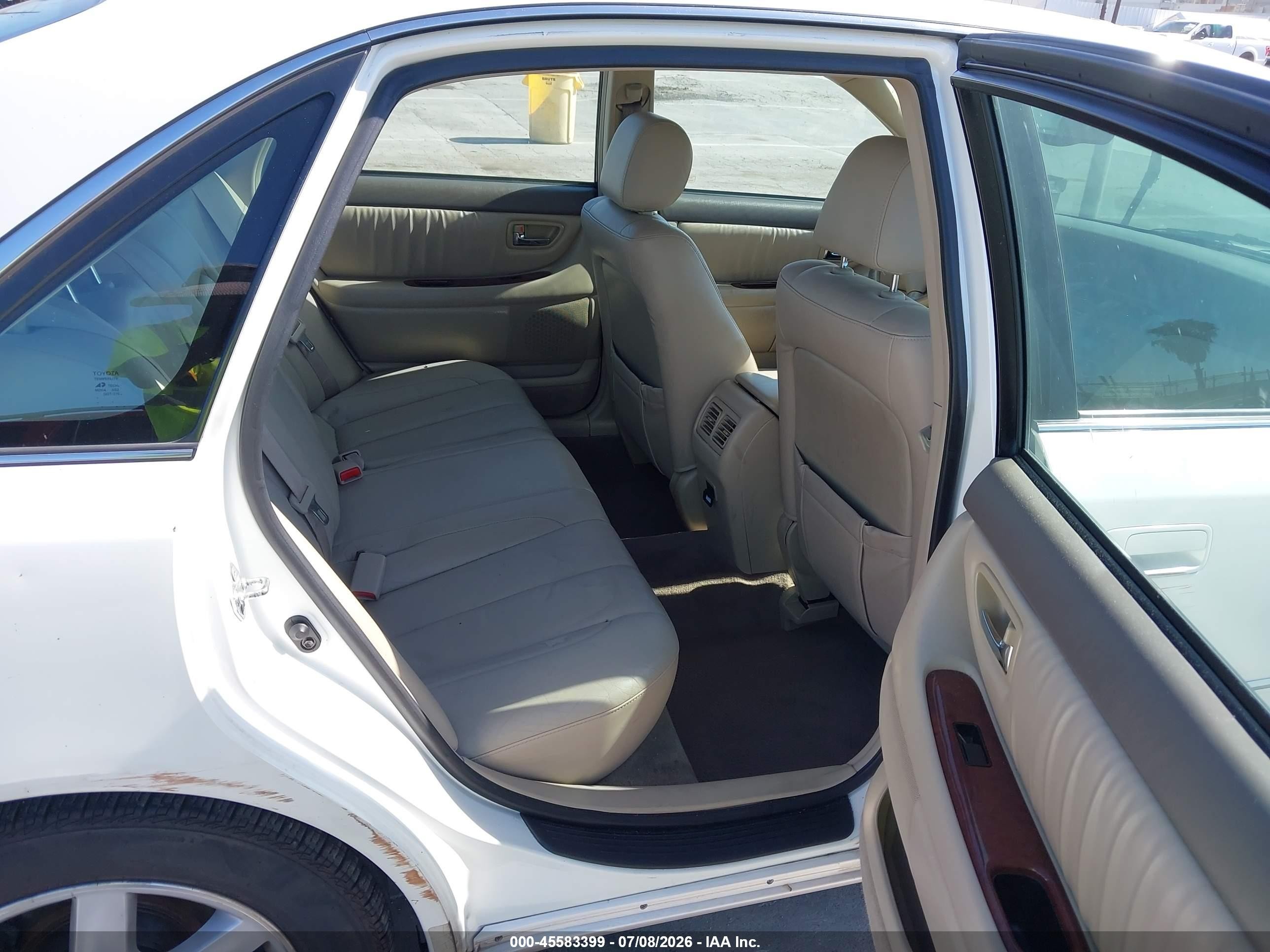 2001 Toyota Avalon Xls White vin: 4T1BF28B61U193754
