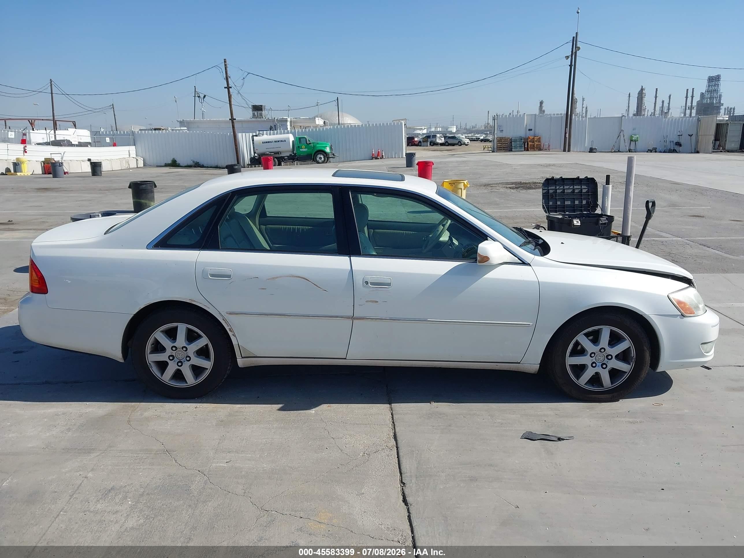 2001 Toyota Avalon Xls White vin: 4T1BF28B61U193754