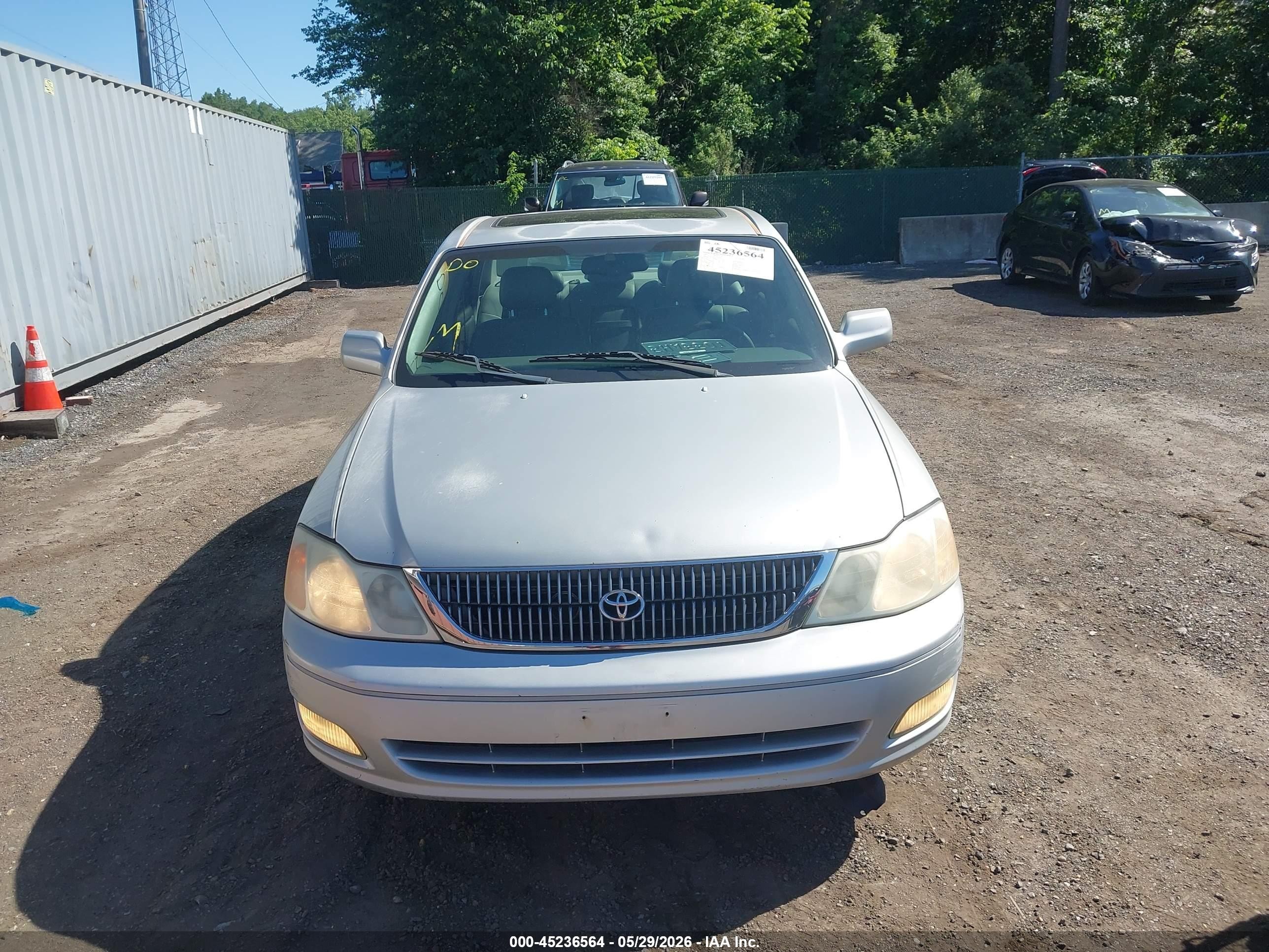 2002 Toyota Avalon Xls Silver vin: 4T1BF28B62U261049