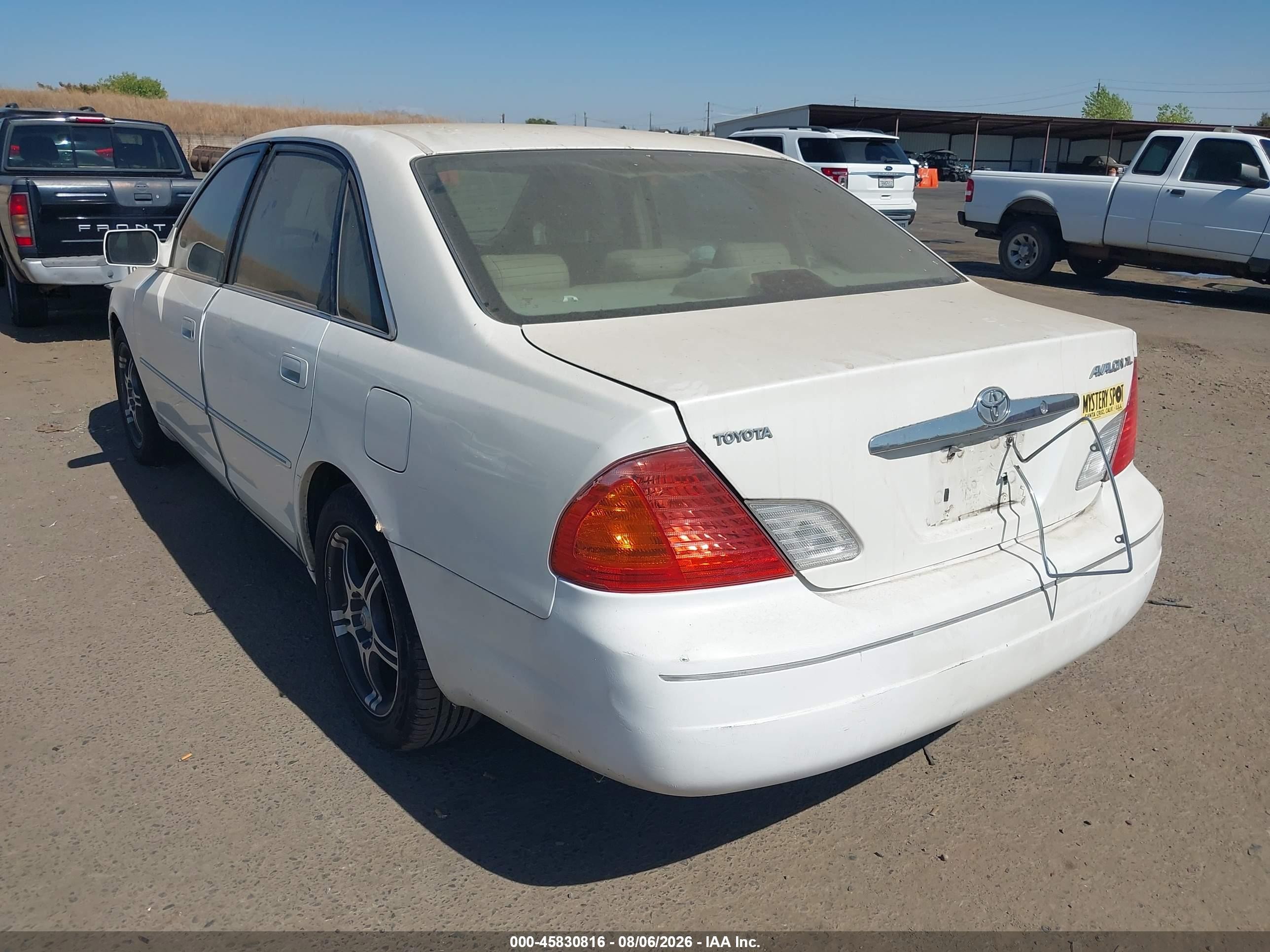 2002 Toyota Avalon Xl White vin: 4T1BF28B62U261696