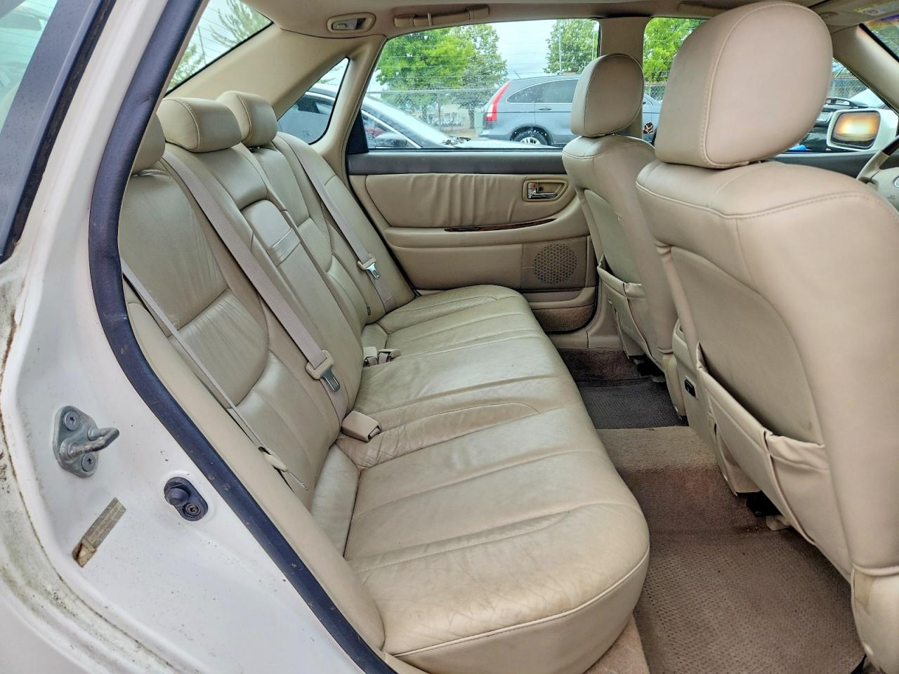 2003 Toyota Avalon Xls White vin: 4T1BF28B63U272568