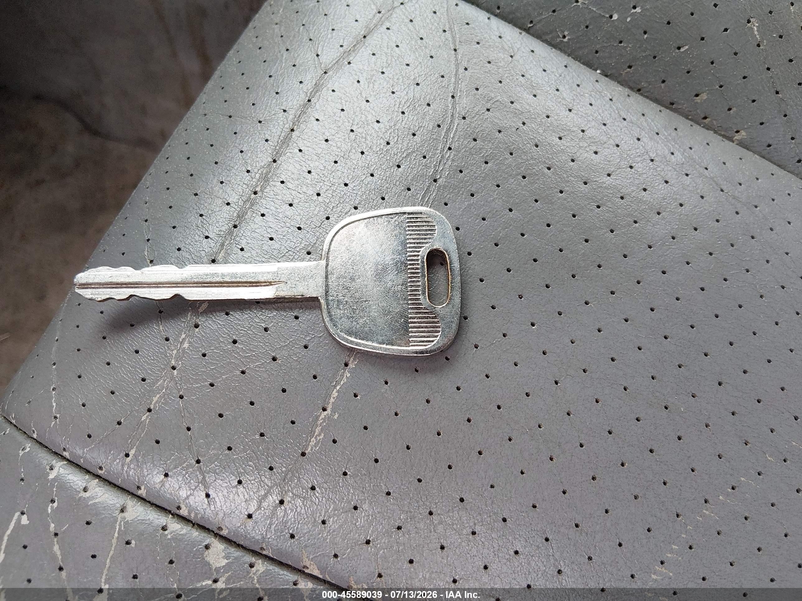 2003 Toyota Avalon Xl Белый vin: 4T1BF28B63U285837
