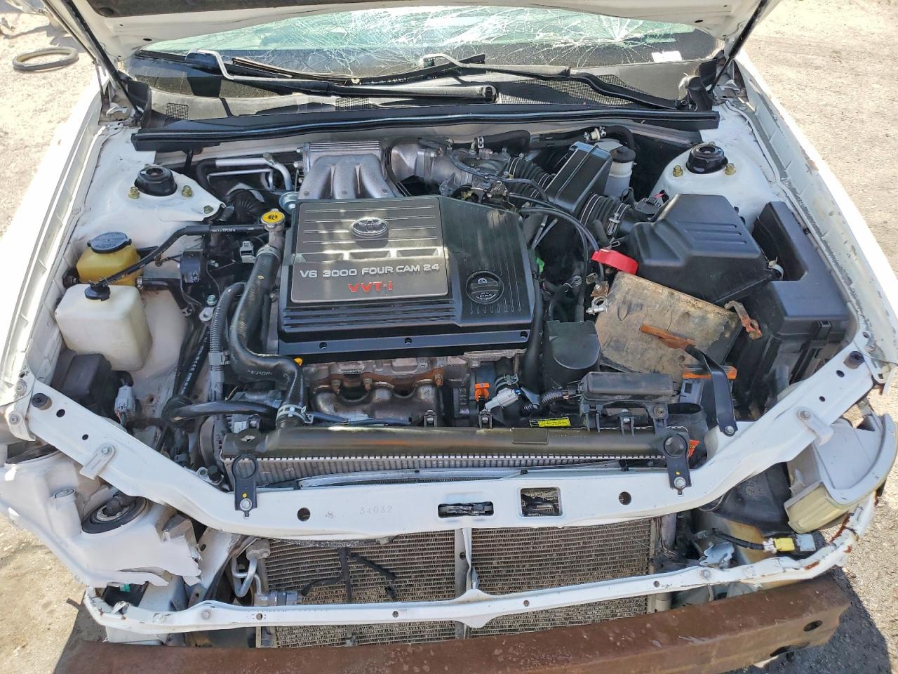 2004 Toyota Avalon Xls White vin: 4T1BF28B64U347612