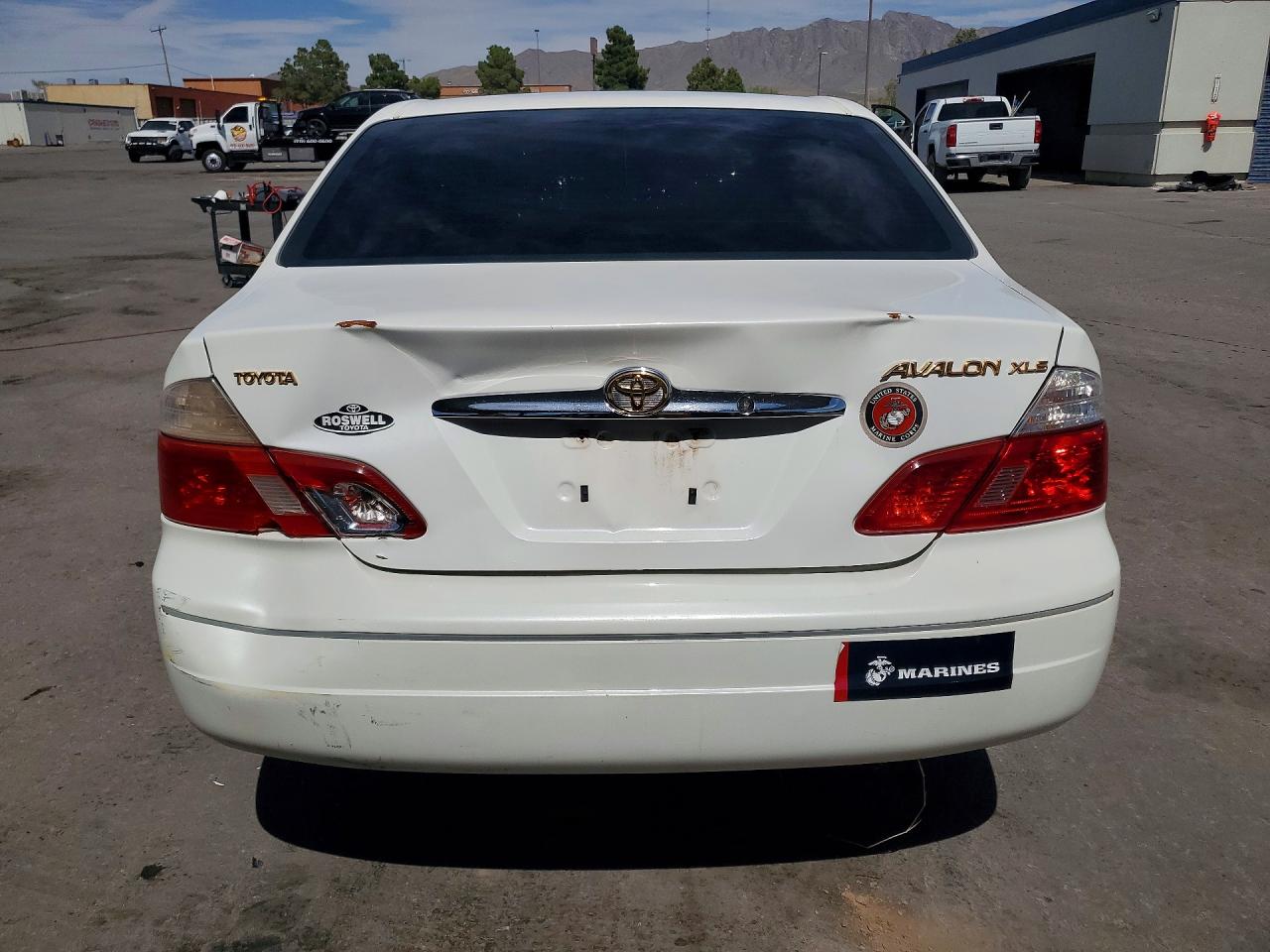2004 Toyota Avalon Xls White vin: 4T1BF28B64U347612