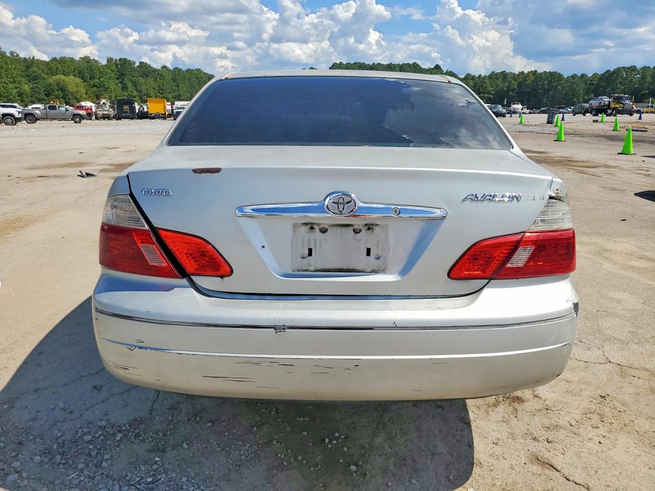 2004 Toyota Avalon Xls Silver vin: 4T1BF28B64U355161