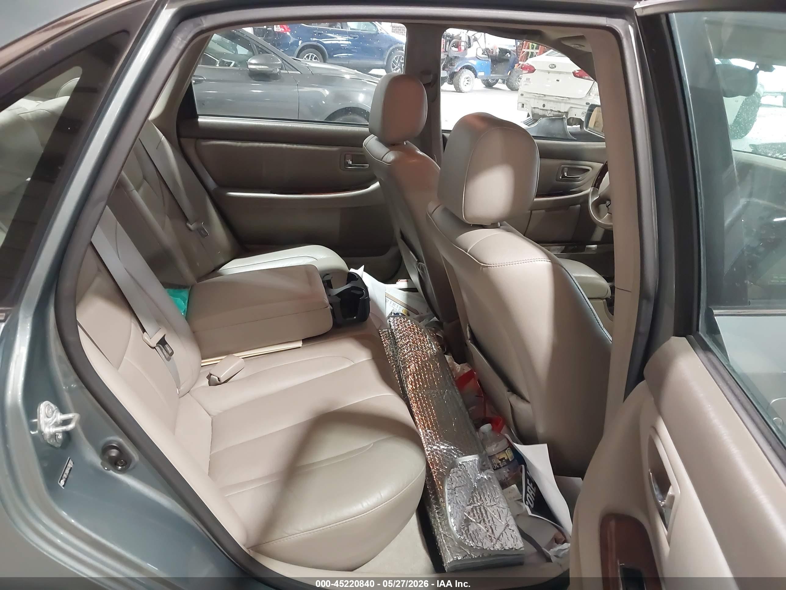 2004 Toyota Avalon Xls Gray vin: 4T1BF28B64U388192