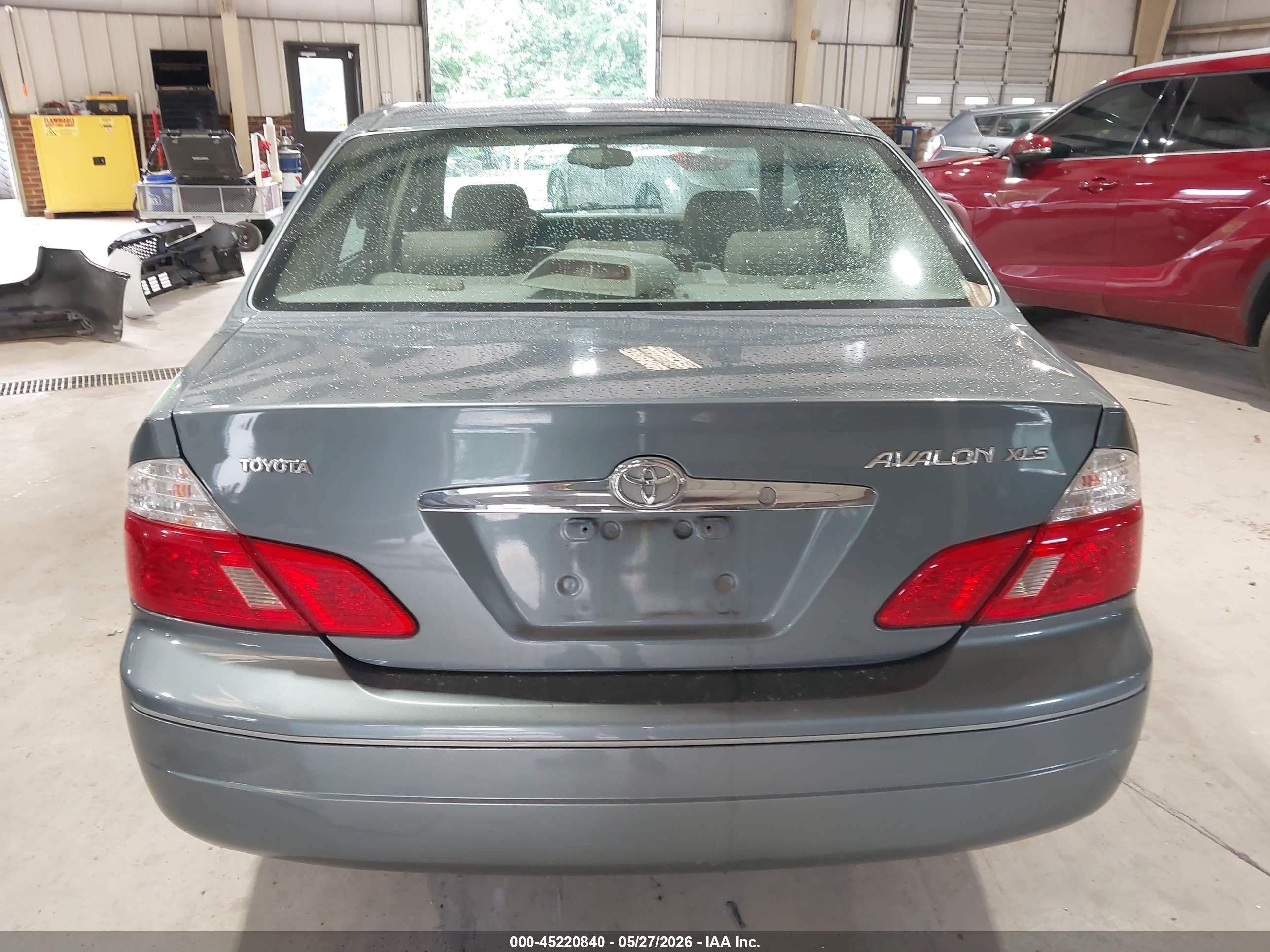 2004 Toyota Avalon Xls Gray vin: 4T1BF28B64U388192