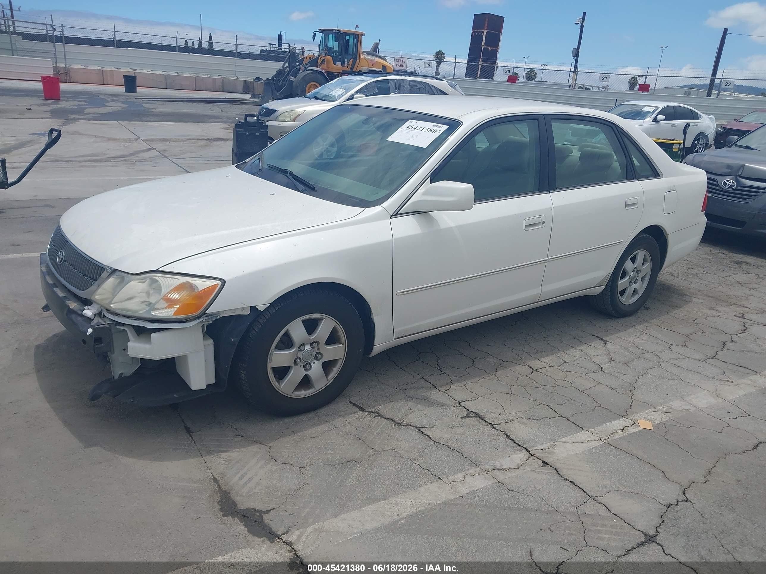 2000 Toyota Avalon Xl White vin: 4T1BF28B6YU082650