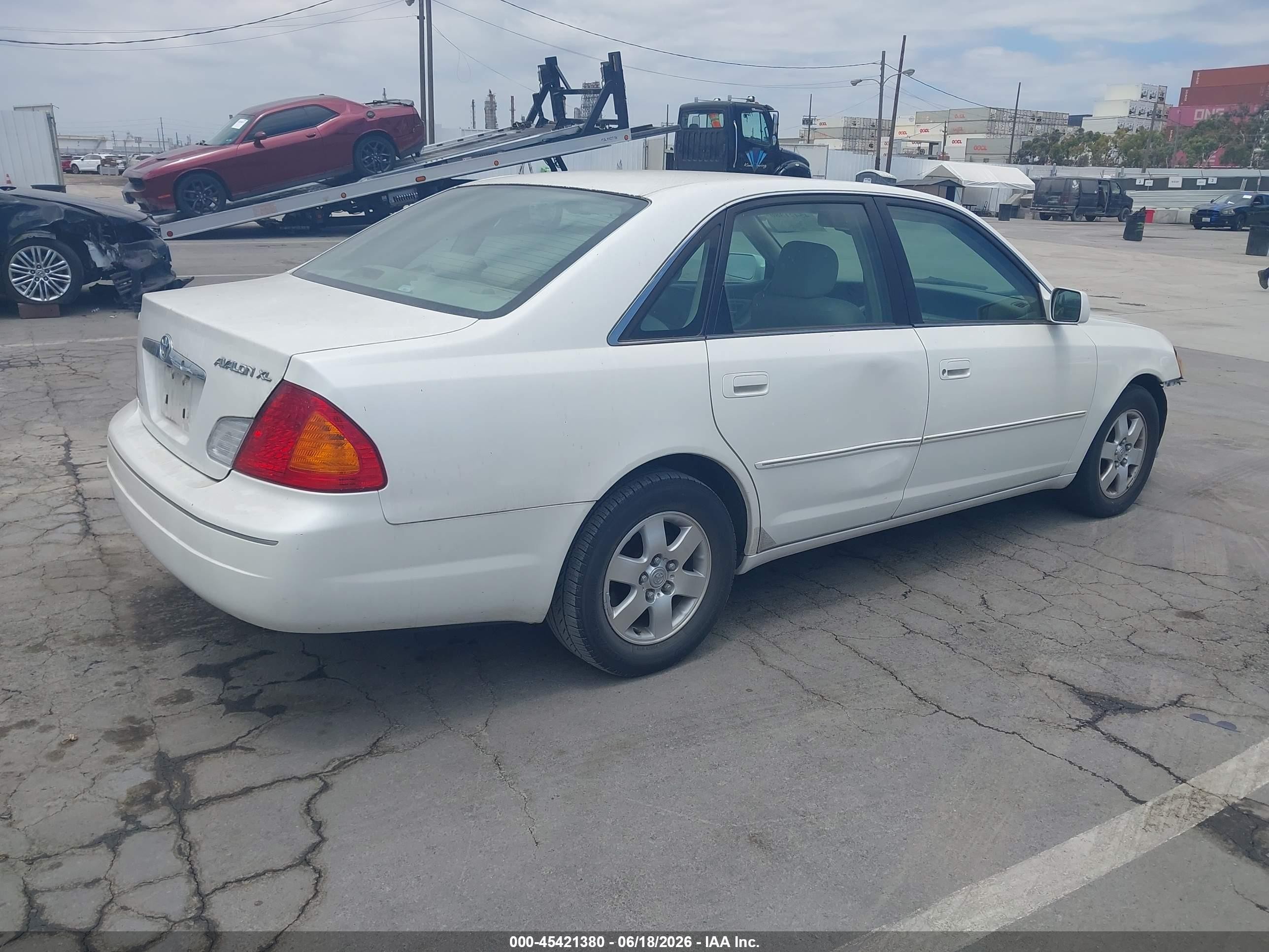 2000 Toyota Avalon Xl White vin: 4T1BF28B6YU082650