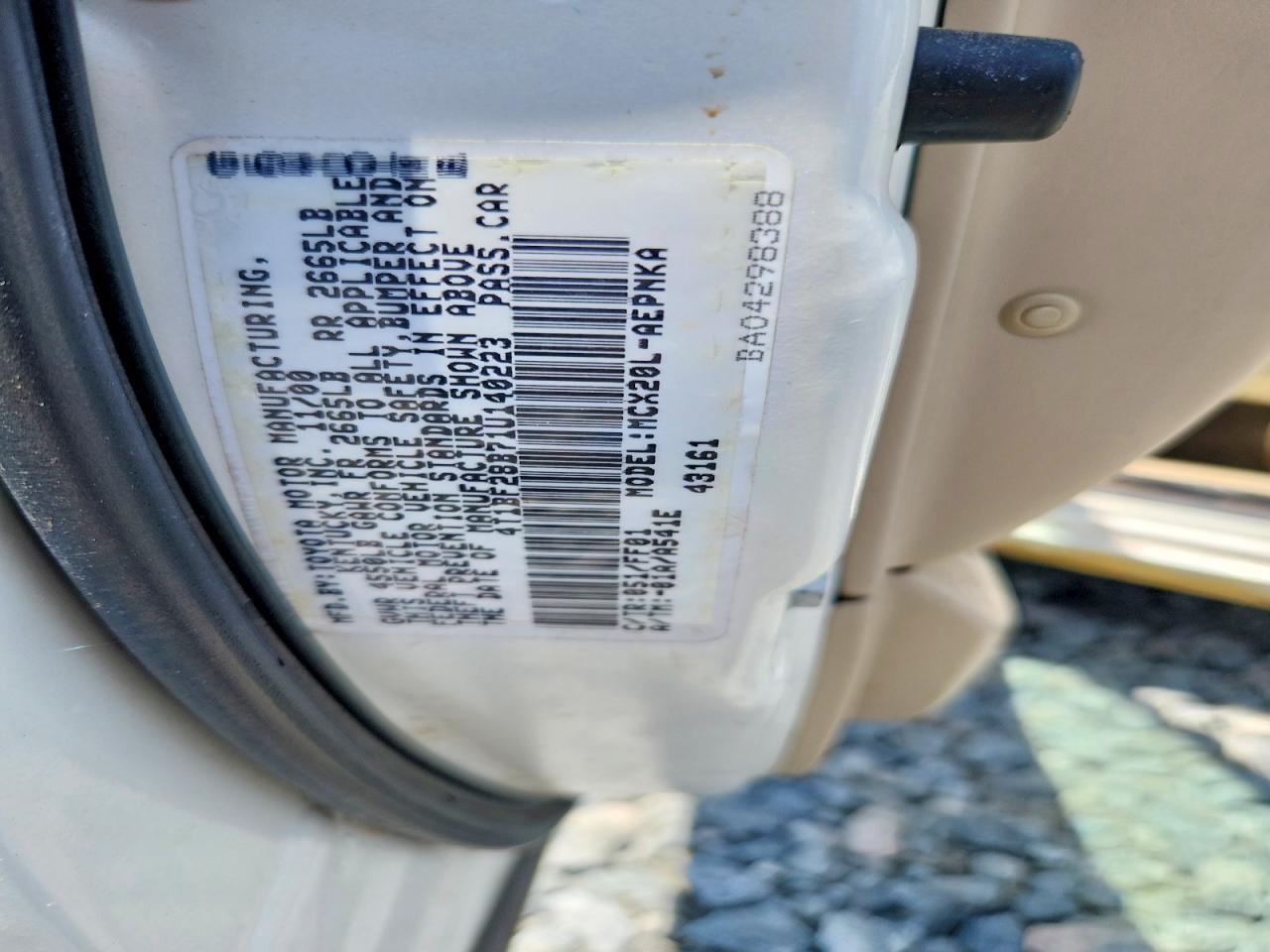 2001 Toyota Avalon Xl White vin: 4T1BF28B71U140223