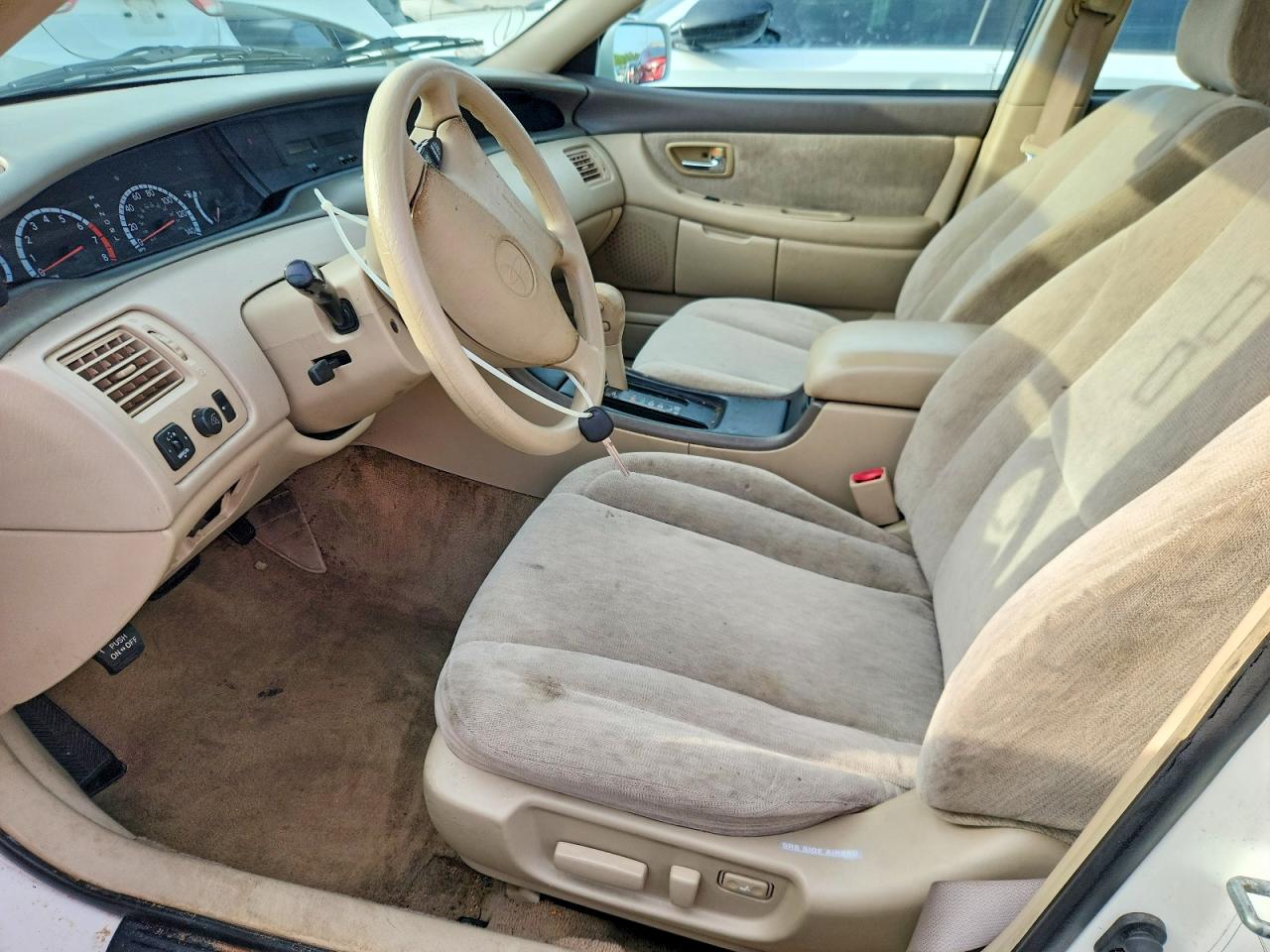 2001 Toyota Avalon Xl White vin: 4T1BF28B71U140223