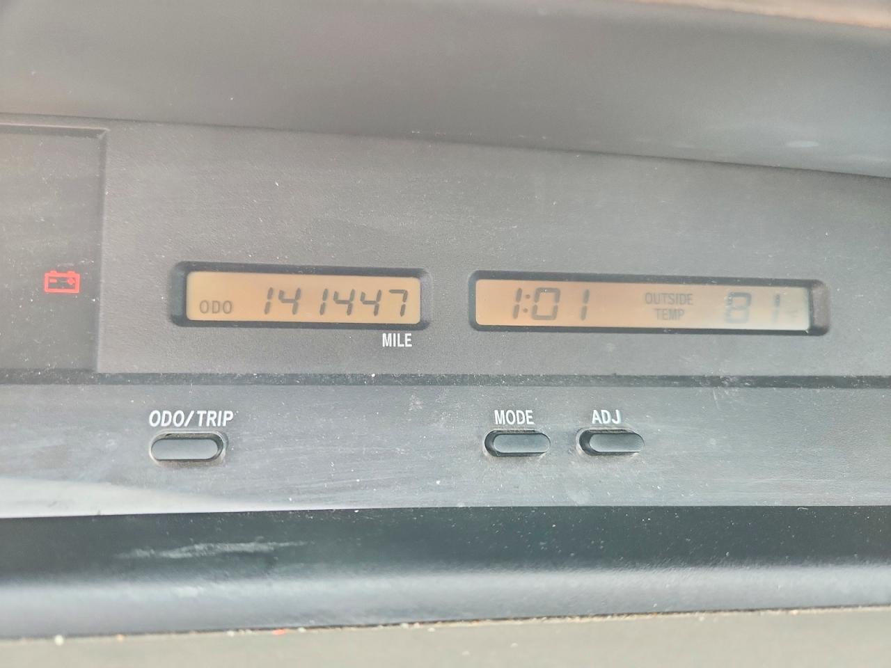 2001 Toyota Avalon Xl White vin: 4T1BF28B71U140223