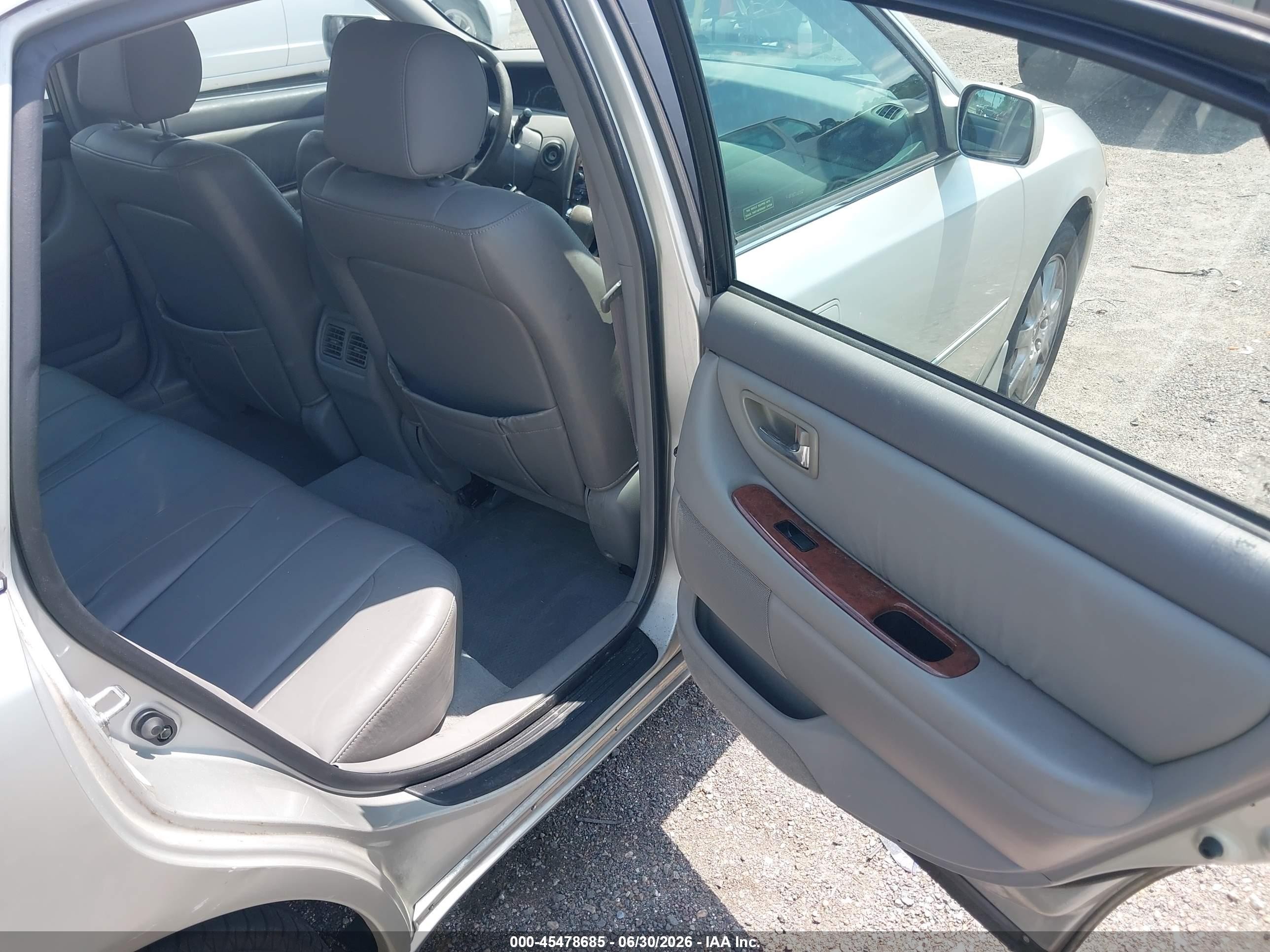 2002 Toyota Avalon Xls Silver vin: 4T1BF28B72U200227