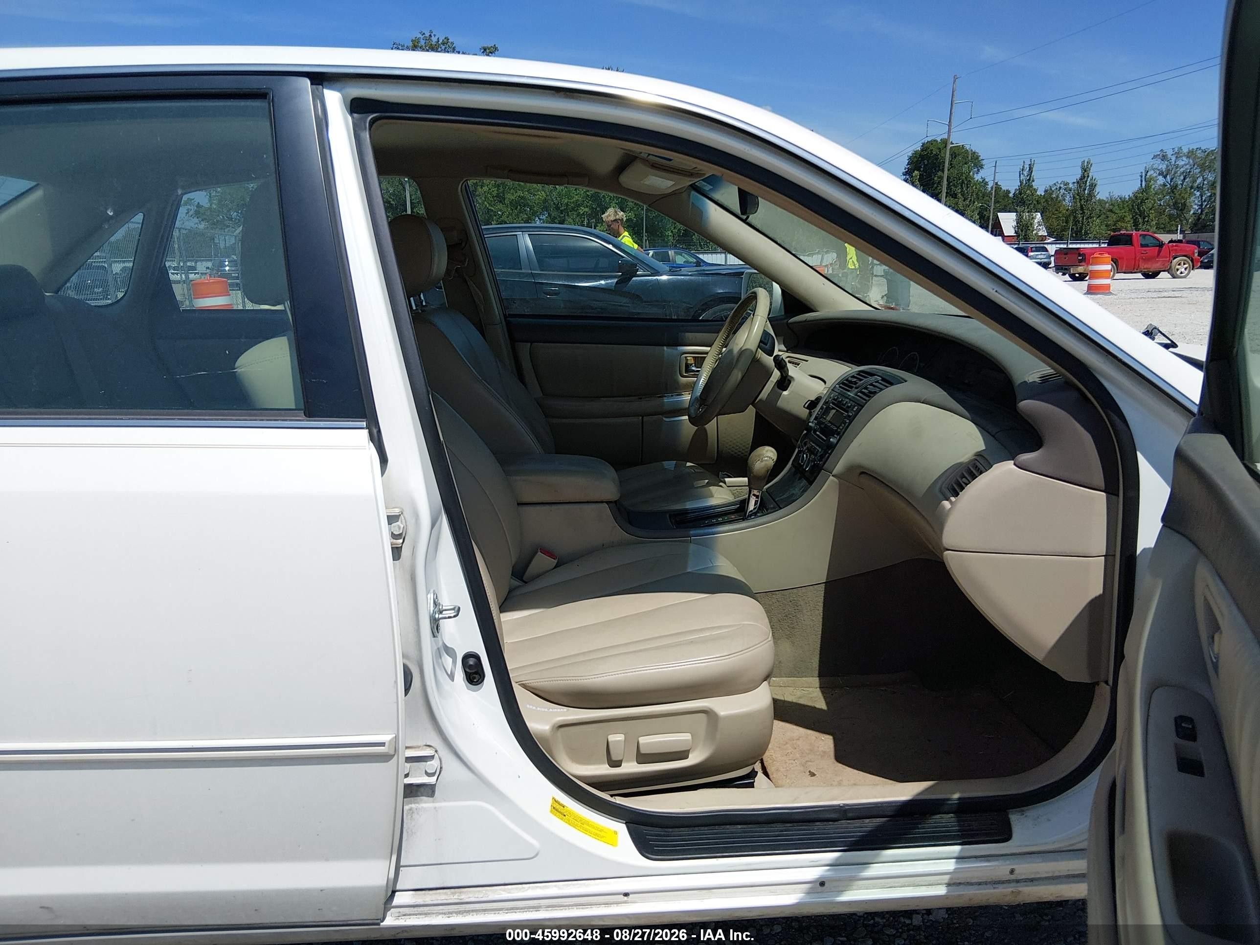 2002 Toyota Avalon Xl White vin: 4T1BF28B72U212913