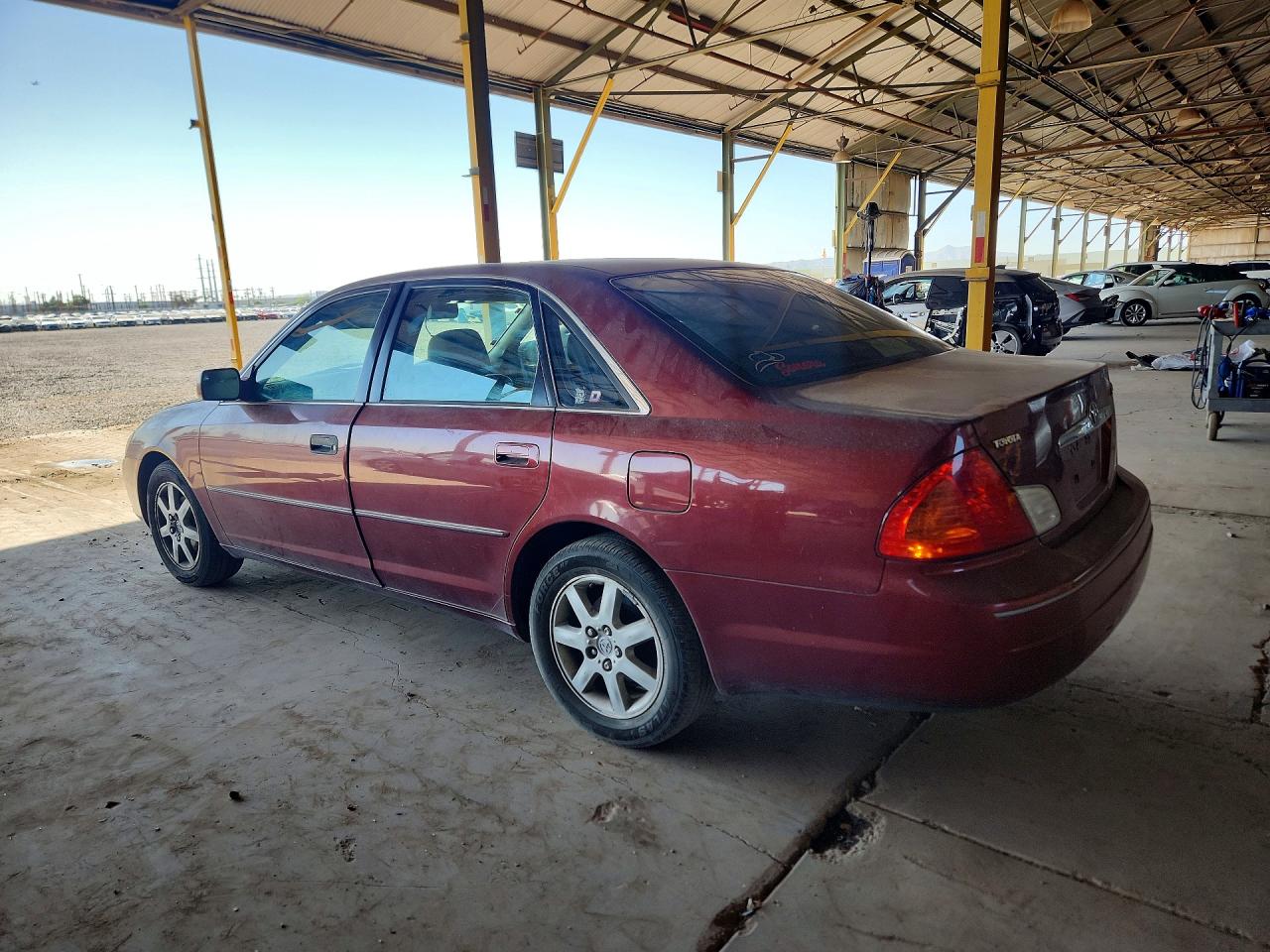 2002 Toyota Avalon Xls Burgundy vin: 4T1BF28B72U238251