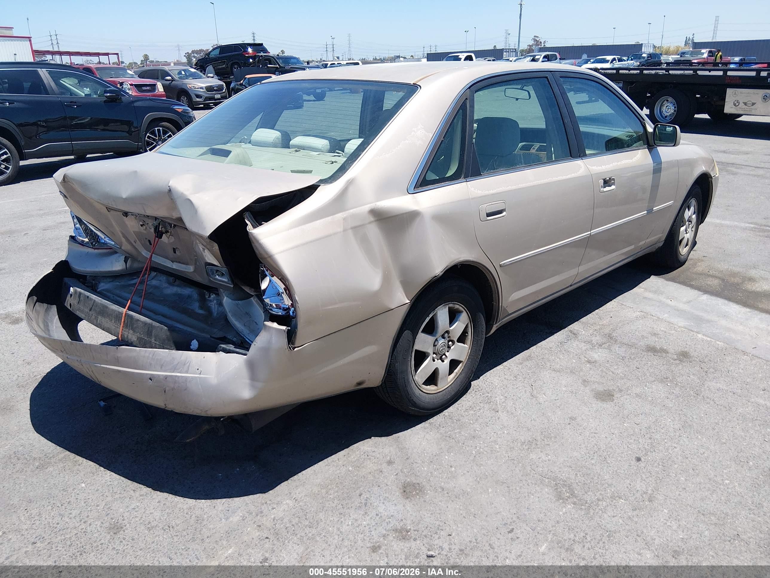 2002 Toyota Avalon Xl Золотой vin: 4T1BF28B72U239478