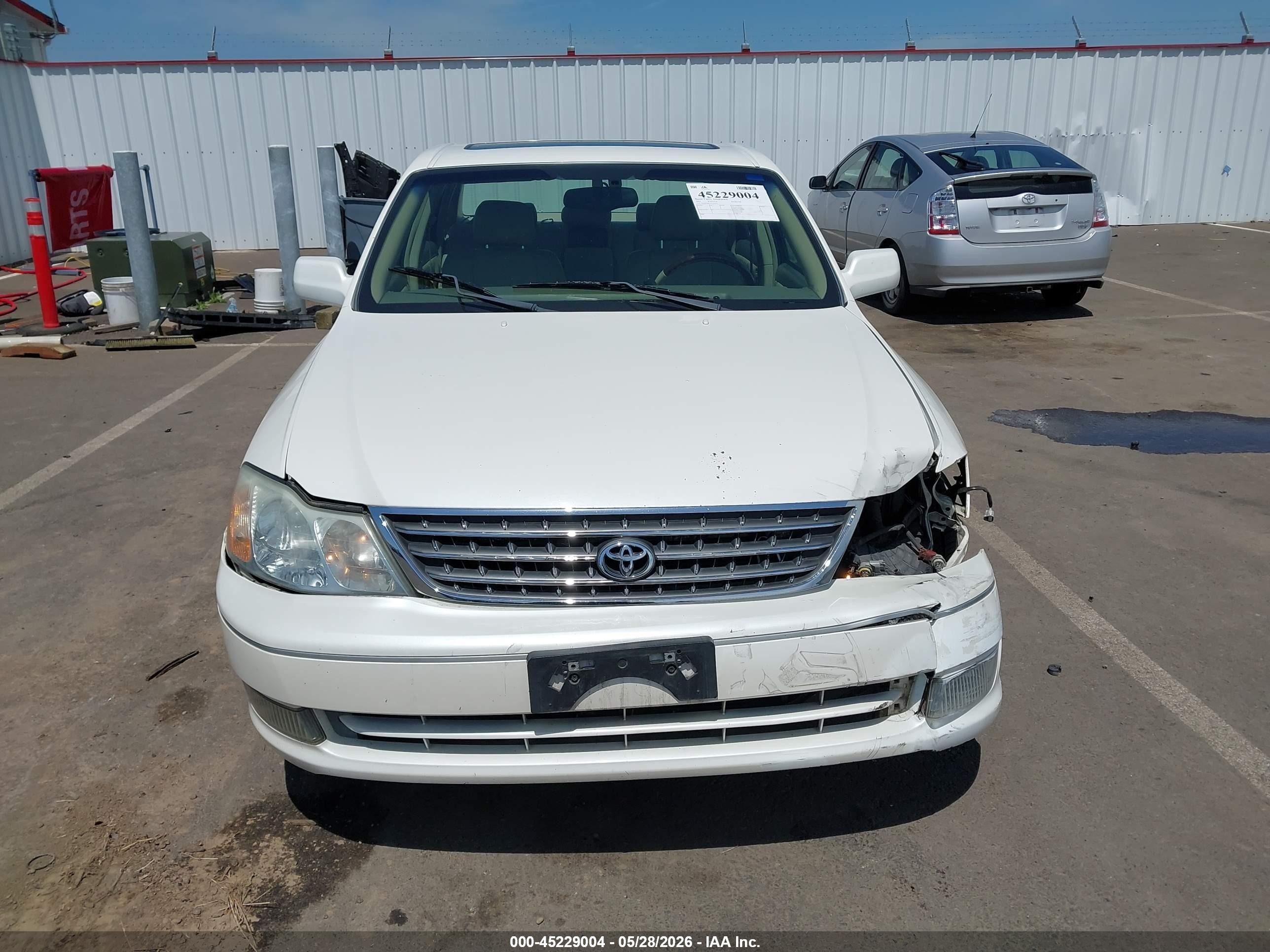 2003 Toyota Avalon Xls White vin: 4T1BF28B73U273311