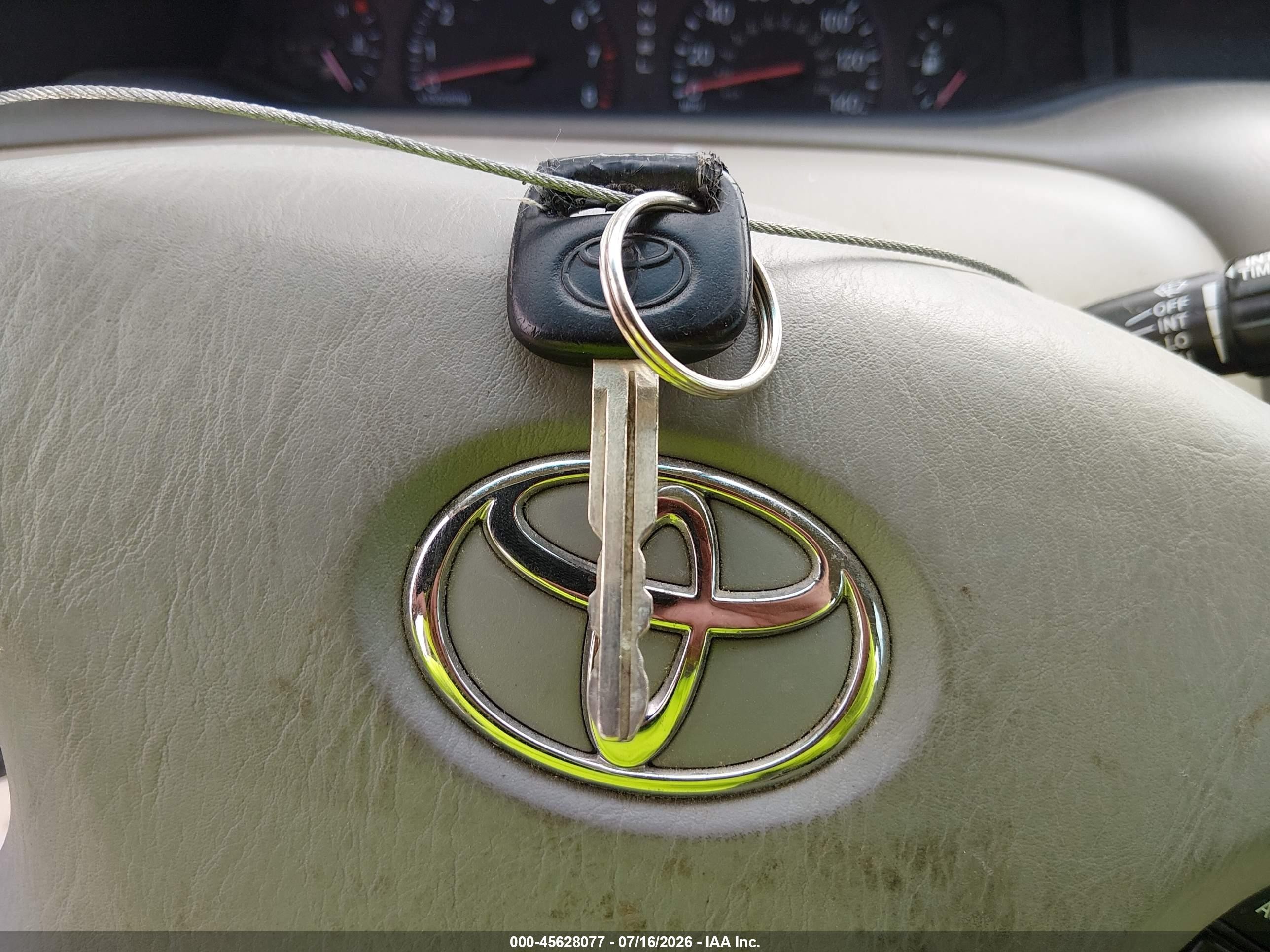 2003 Toyota Avalon Xl Белый vin: 4T1BF28B73U312513