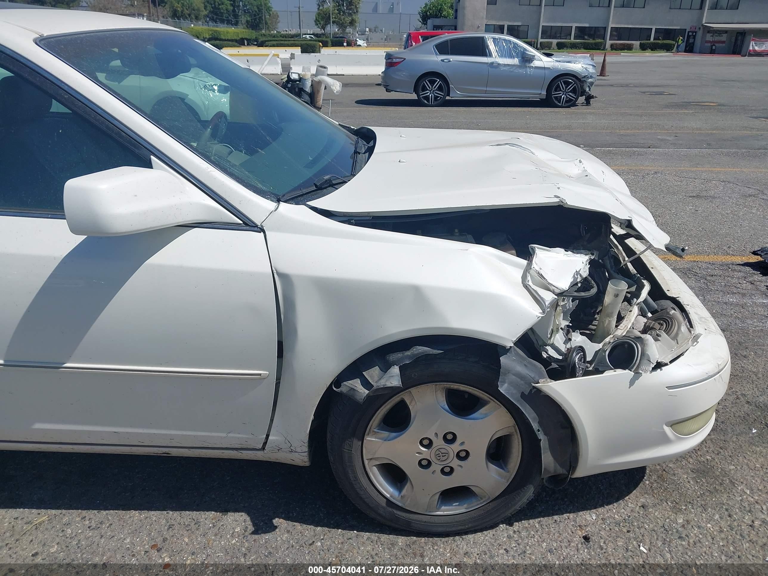 2004 Toyota Avalon Xls White vin: 4T1BF28B74U344718