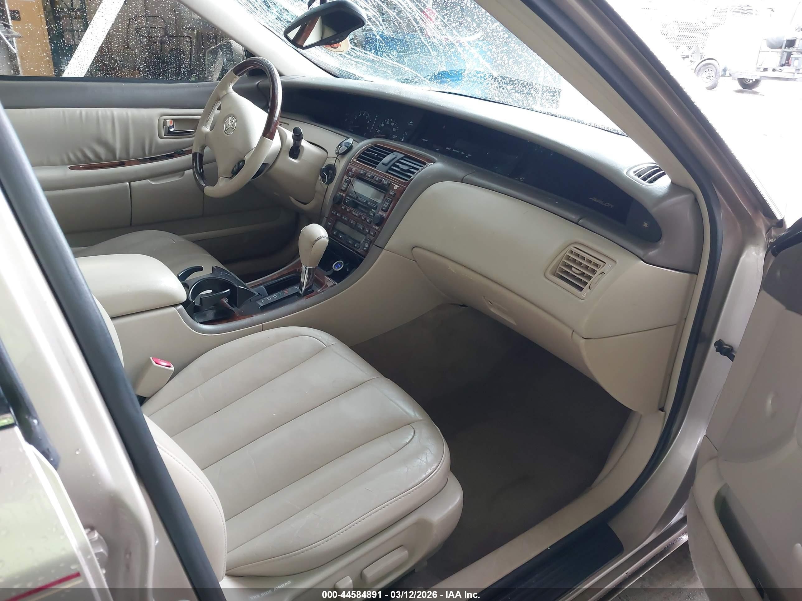 2004 Toyota Avalon Xl/xls Золотой vin: 4T1BF28B74U346355