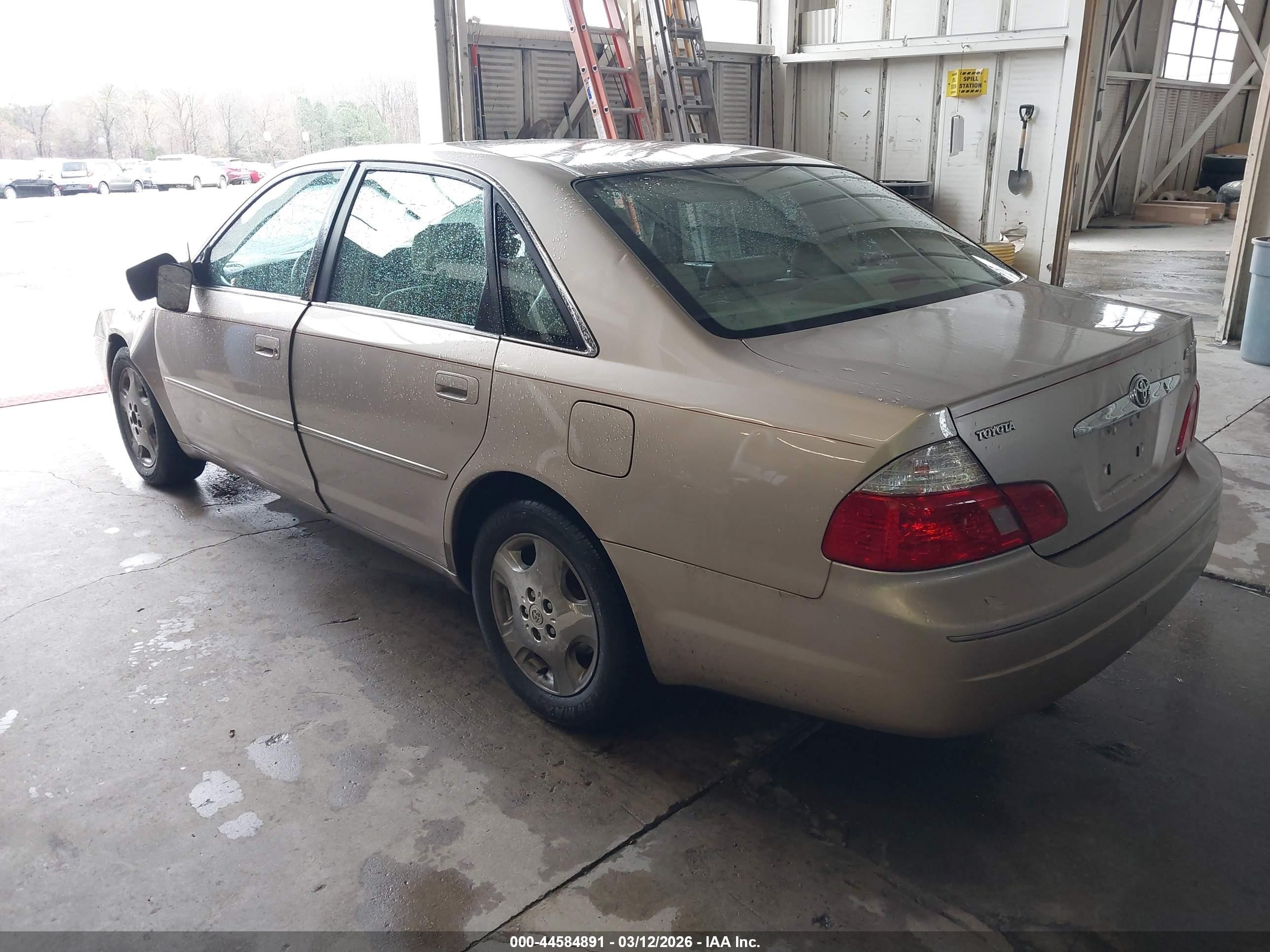 2004 Toyota Avalon Xl/xls Золотой vin: 4T1BF28B74U346355