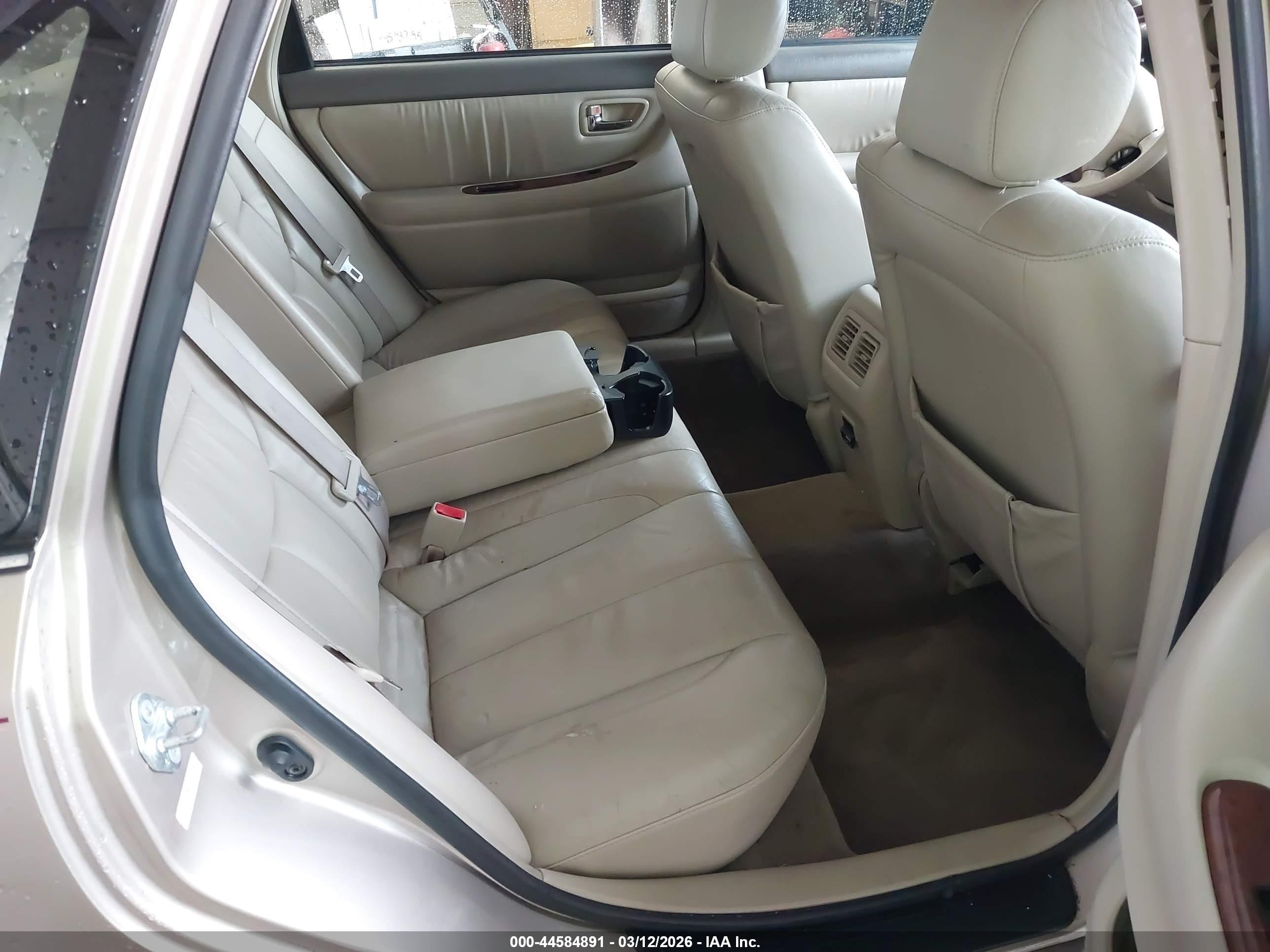 2004 Toyota Avalon Xl/xls Золотой vin: 4T1BF28B74U346355