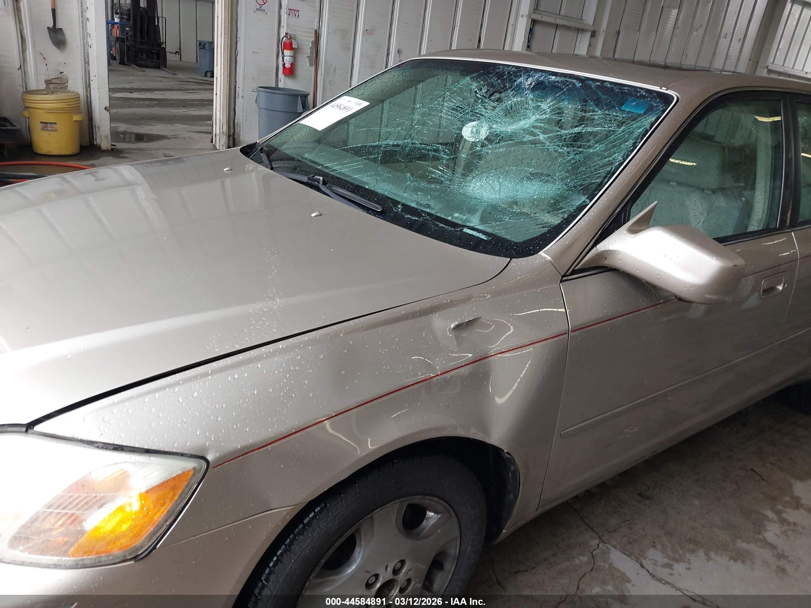 2004 Toyota Avalon Xl/xls Золотой vin: 4T1BF28B74U346355