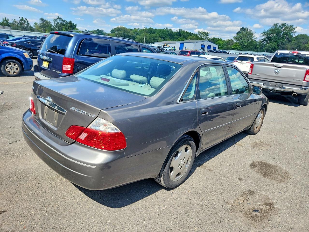 2004 Toyota Avalon Xls Gray vin: 4T1BF28B74U350681