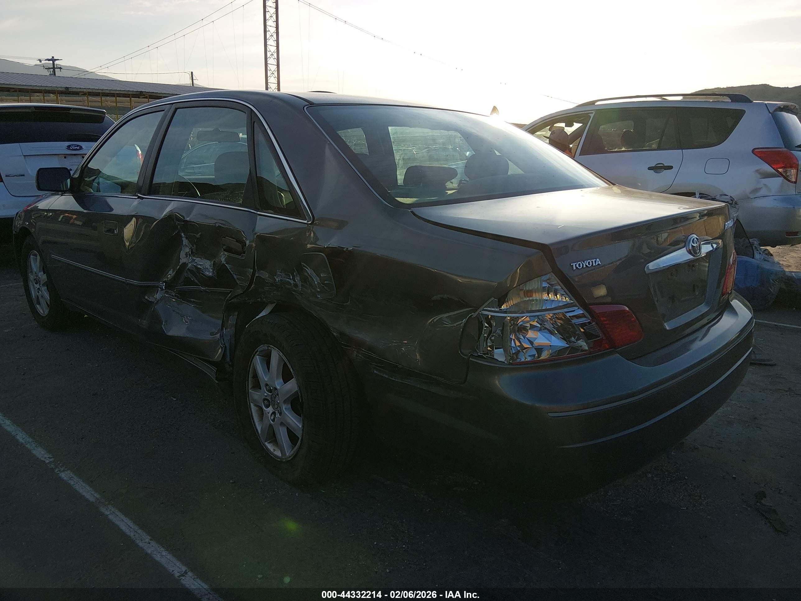 2004 Toyota Avalon Xl/xls Gray vin: 4T1BF28B74U358862