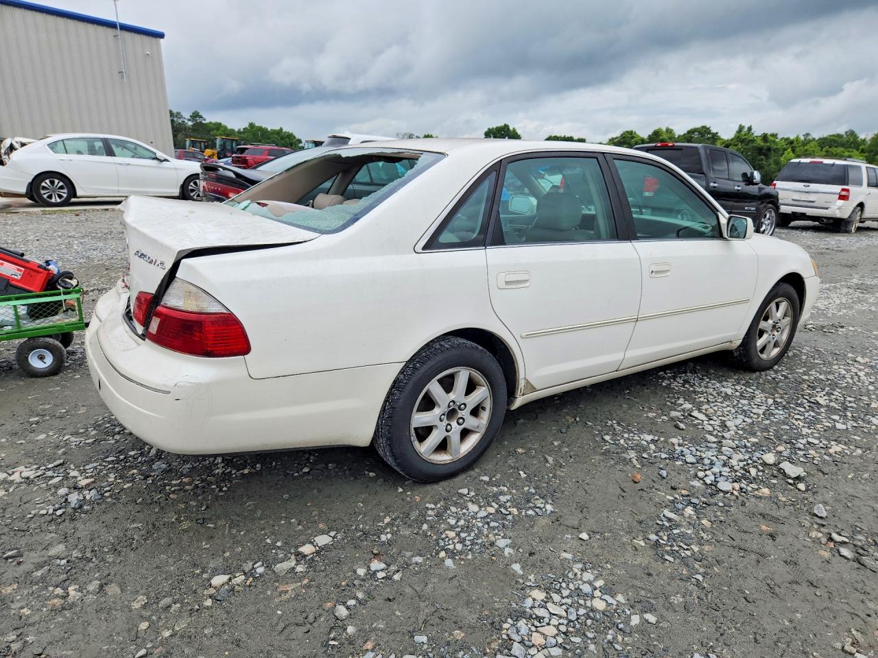 2004 Toyota Avalon Xl White vin: 4T1BF28B74U368145