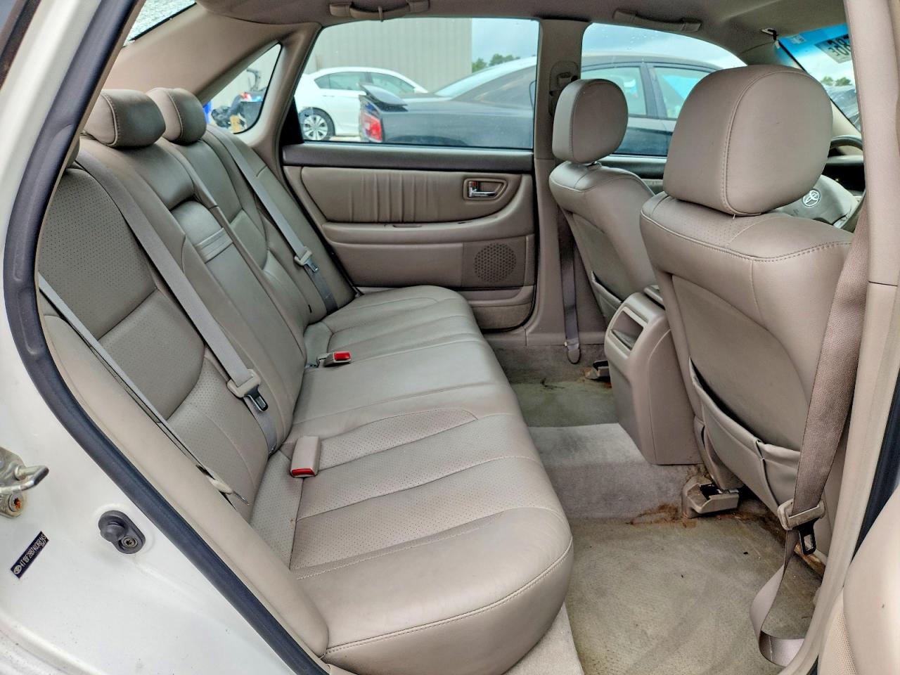 2004 Toyota Avalon Xl White vin: 4T1BF28B74U368145