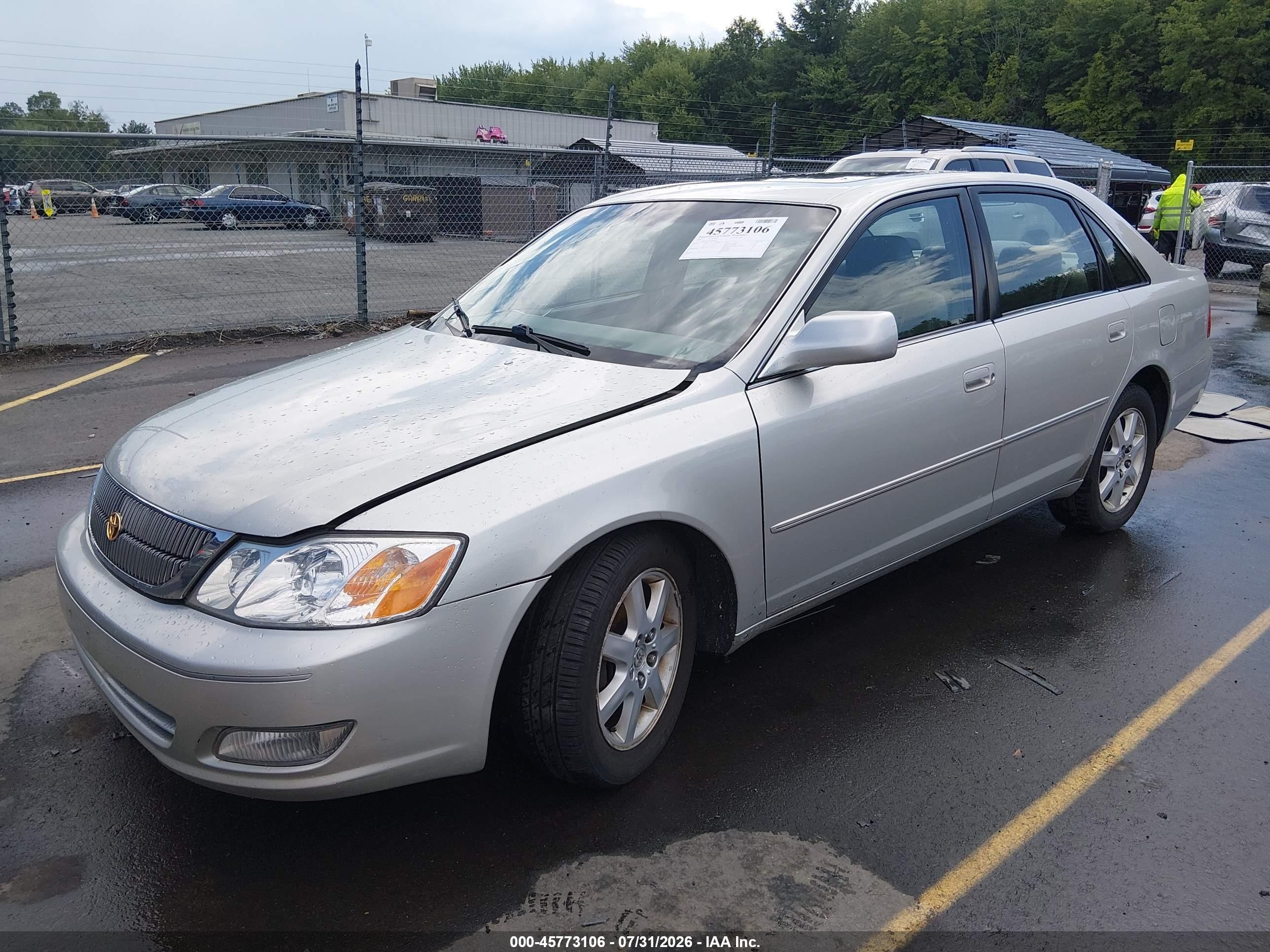 2000 Toyota Avalon Xls Silver vin: 4T1BF28B7YU039404