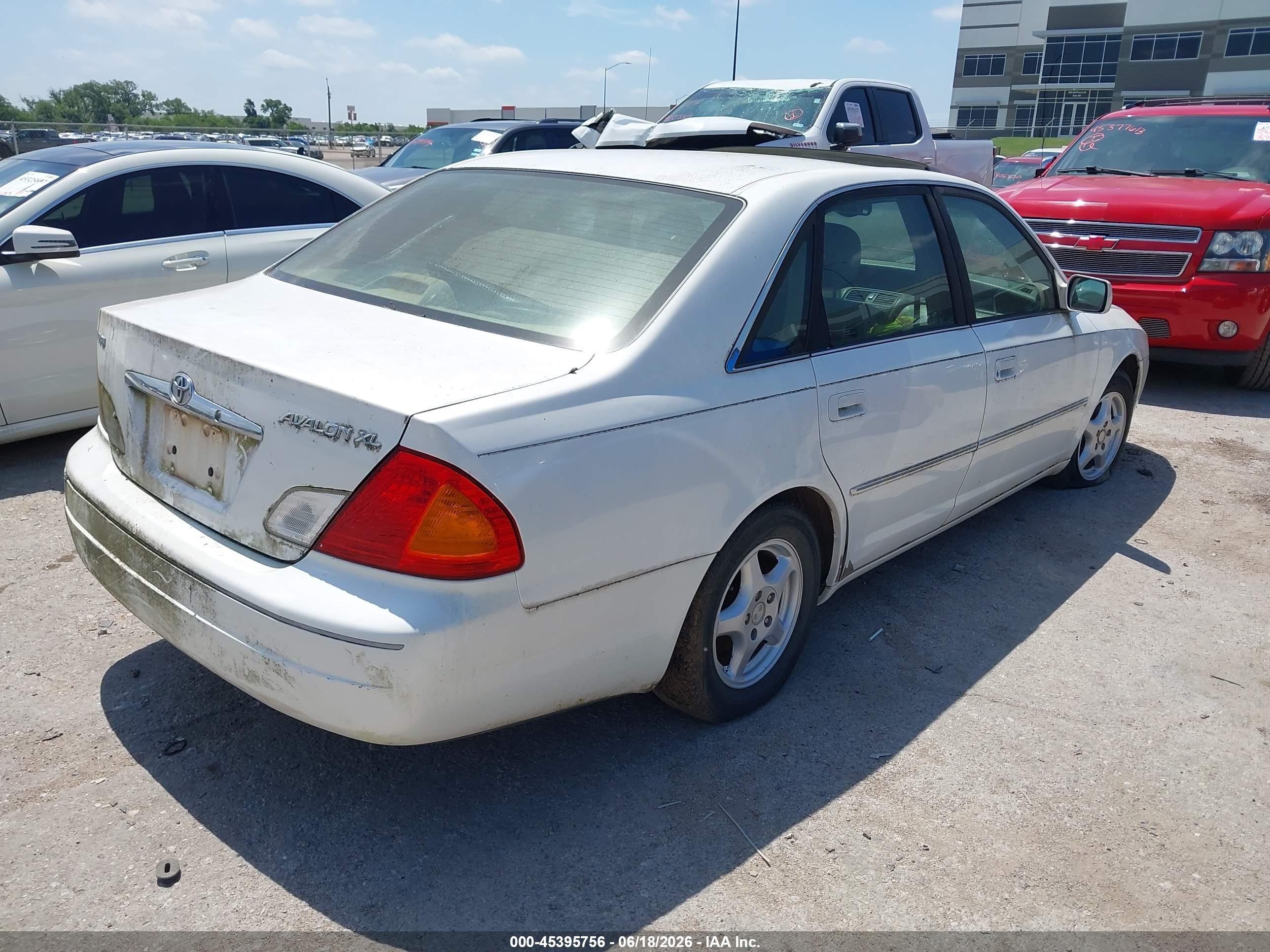 2000 Toyota Avalon Xl White vin: 4T1BF28B7YU052329