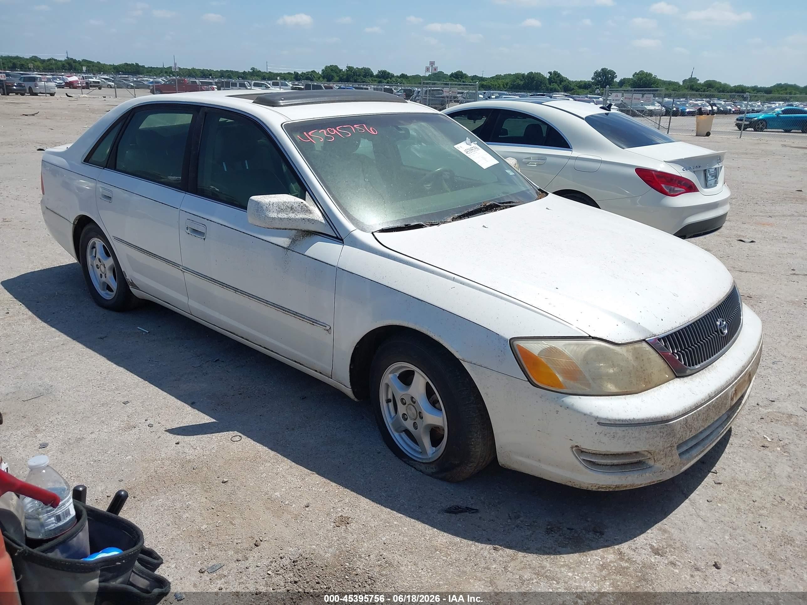 2000 Toyota Avalon Xl White vin: 4T1BF28B7YU052329