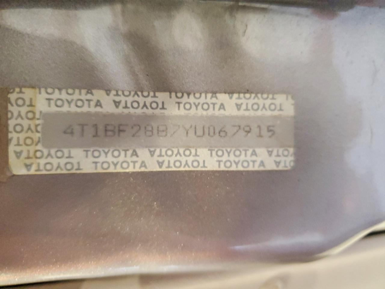 2000 Toyota Avalon Xls Gold vin: 4T1BF28B7YU067915