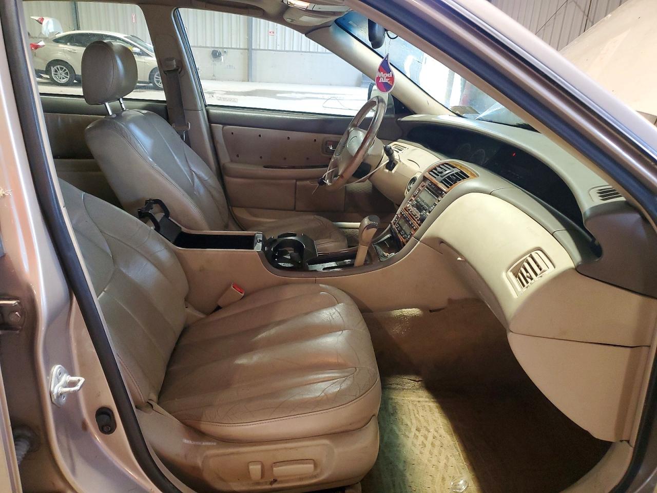 2000 Toyota Avalon Xls Gold vin: 4T1BF28B7YU067915