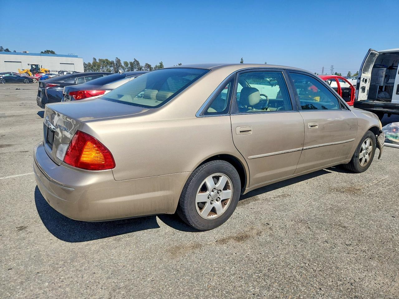2000 Toyota Avalon Xl Tan vin: 4T1BF28B7YU068689