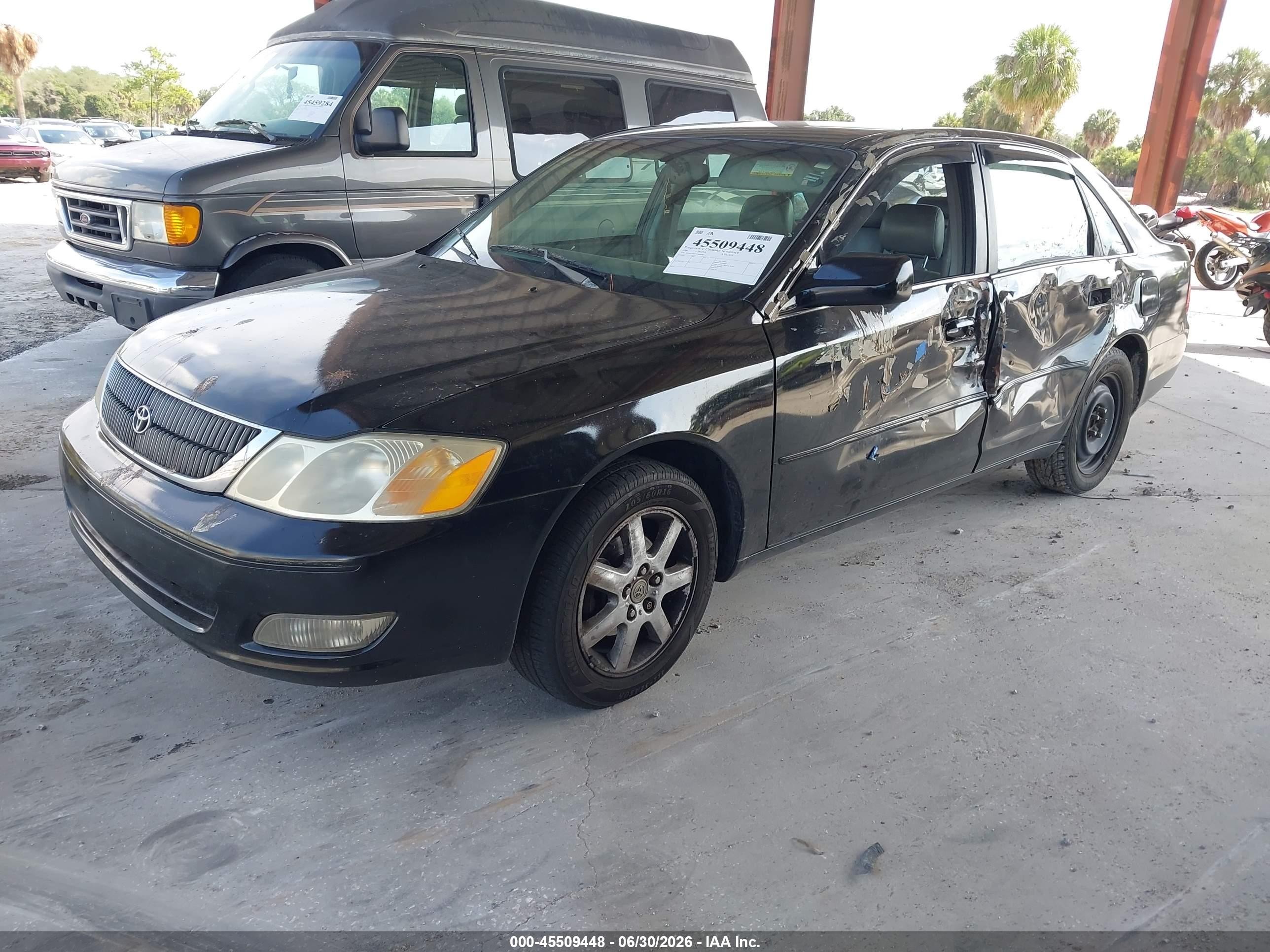 2000 Toyota Avalon Xls Black vin: 4T1BF28B7YU069003