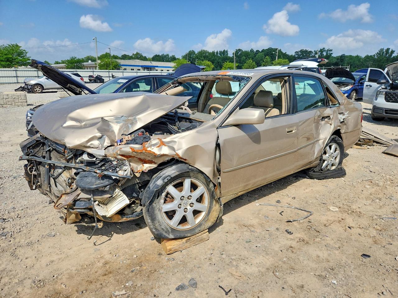 2000 Toyota Avalon Xls Желто-коричневый vin: 4T1BF28B7YU090305