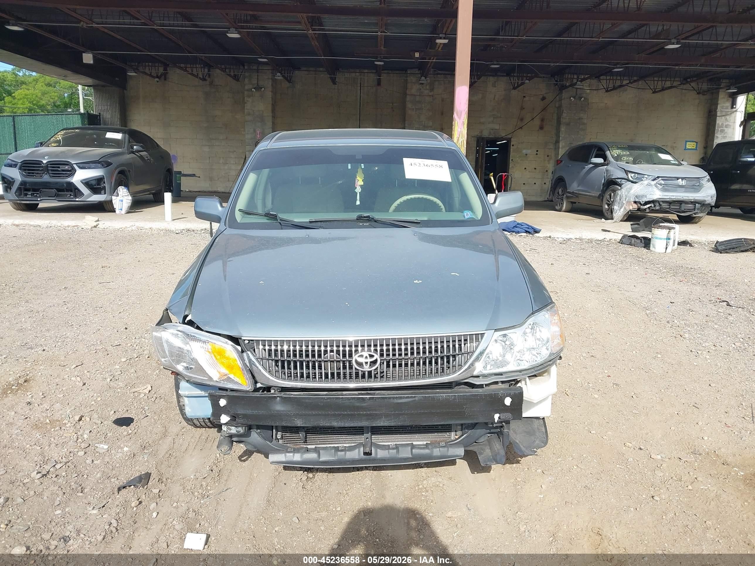 2001 Toyota Avalon Xl Gray vin: 4T1BF28B81U145799