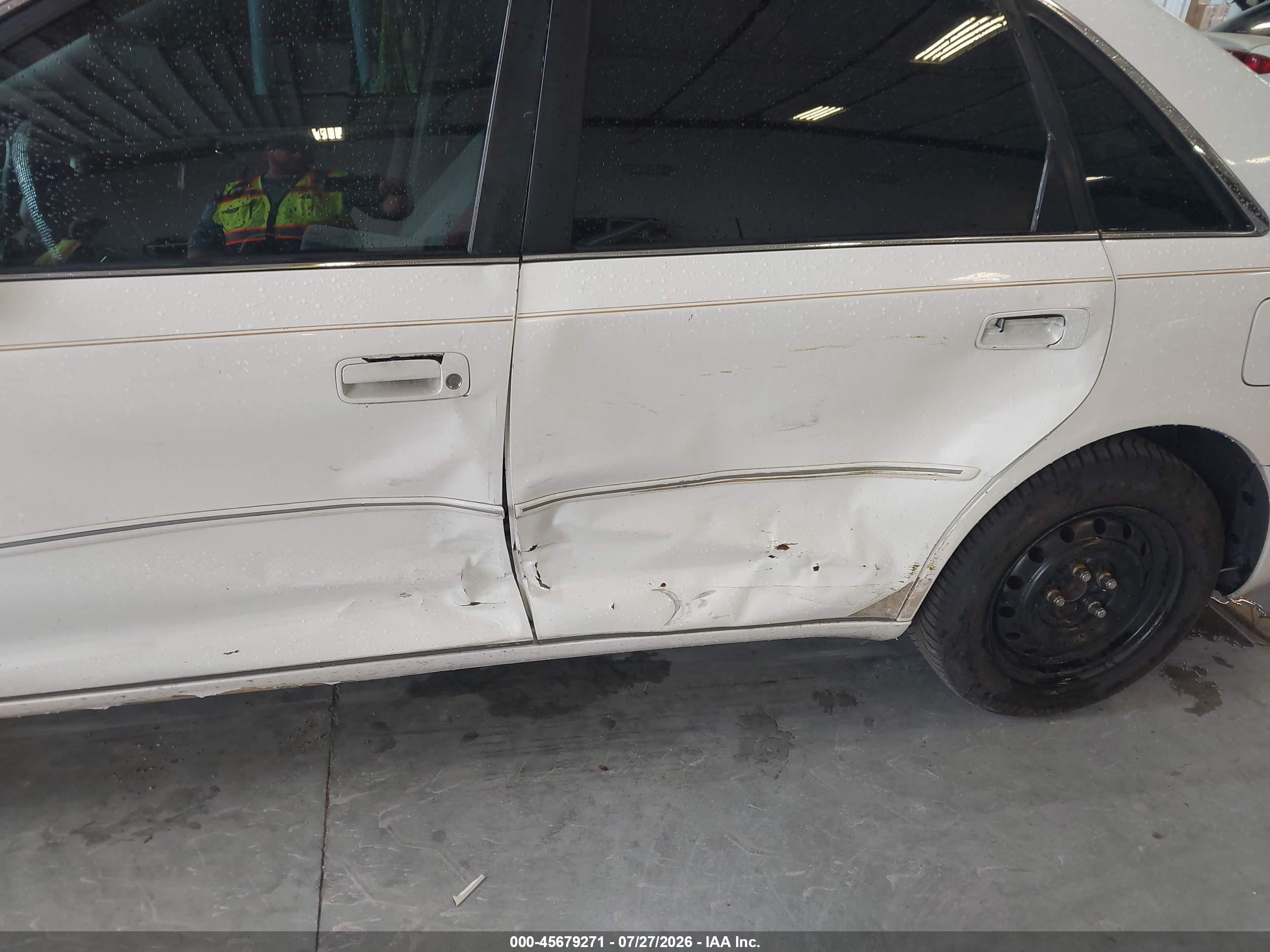 2001 Toyota Avalon Xl White vin: 4T1BF28B81U157189