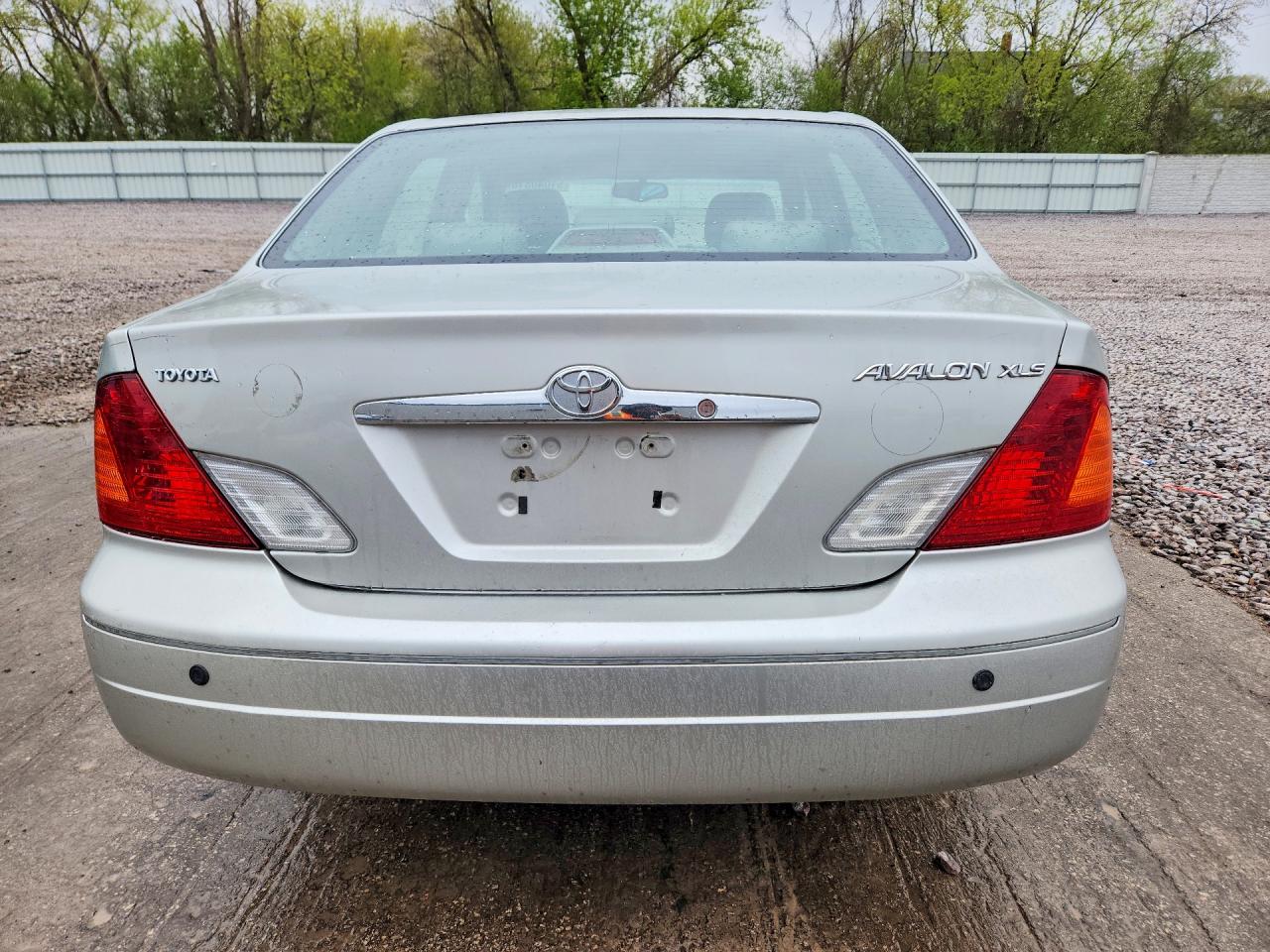 2002 Toyota Avalon Xls Серебряный vin: 4T1BF28B82U225637