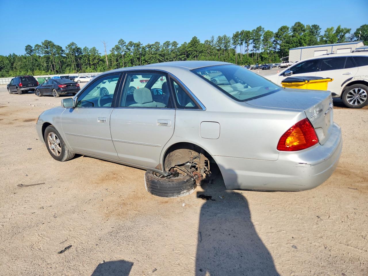 2002 Toyota Avalon Xl Silver vin: 4T1BF28B82U252627