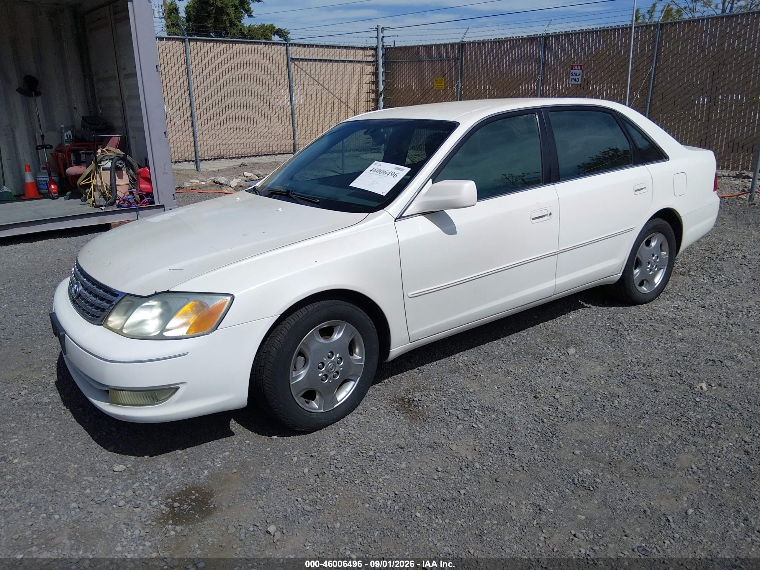 2003 Toyota Avalon Xls White vin: 4T1BF28B83U270157