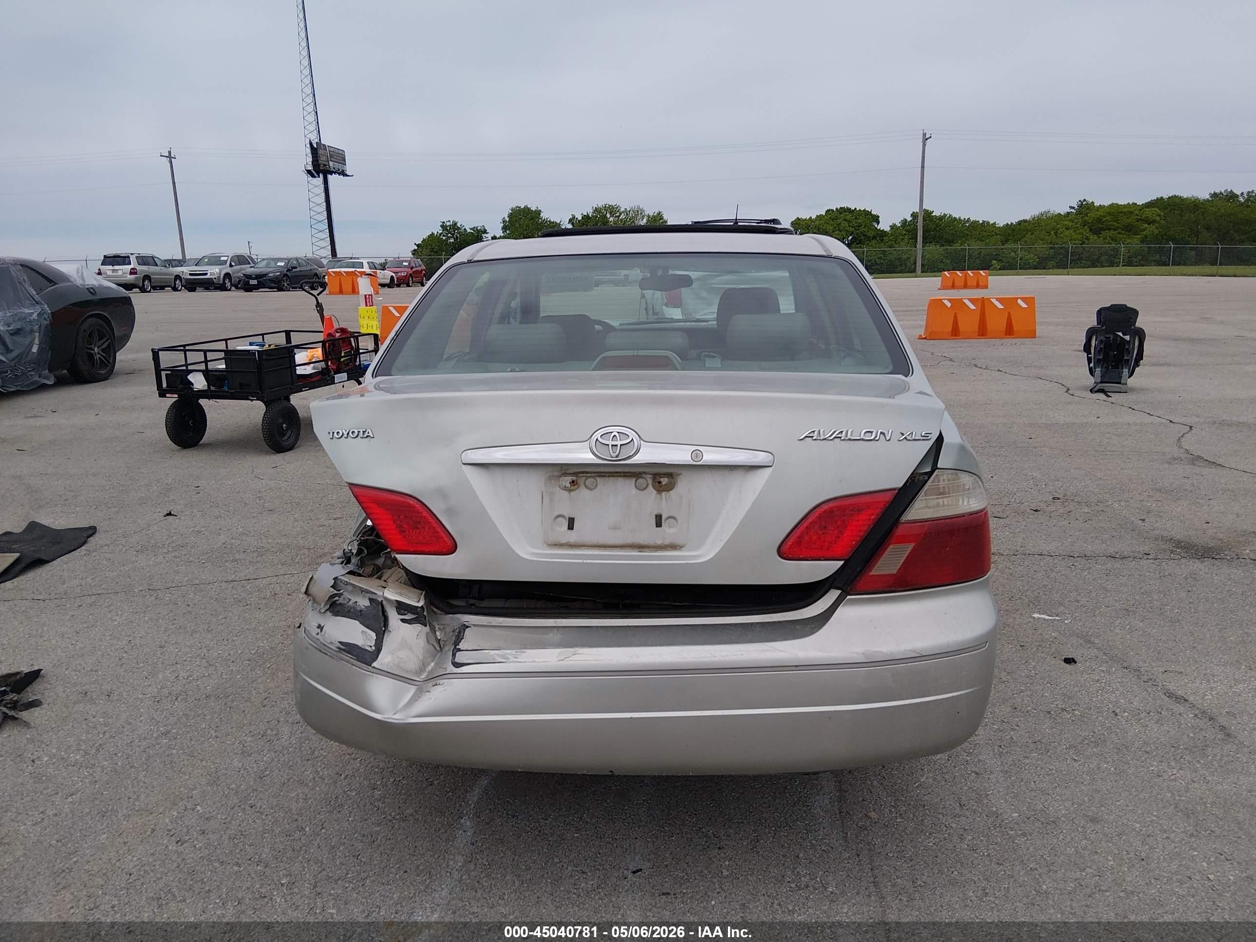 2004 Toyota Avalon Xls Silver vin: 4T1BF28B84U346252