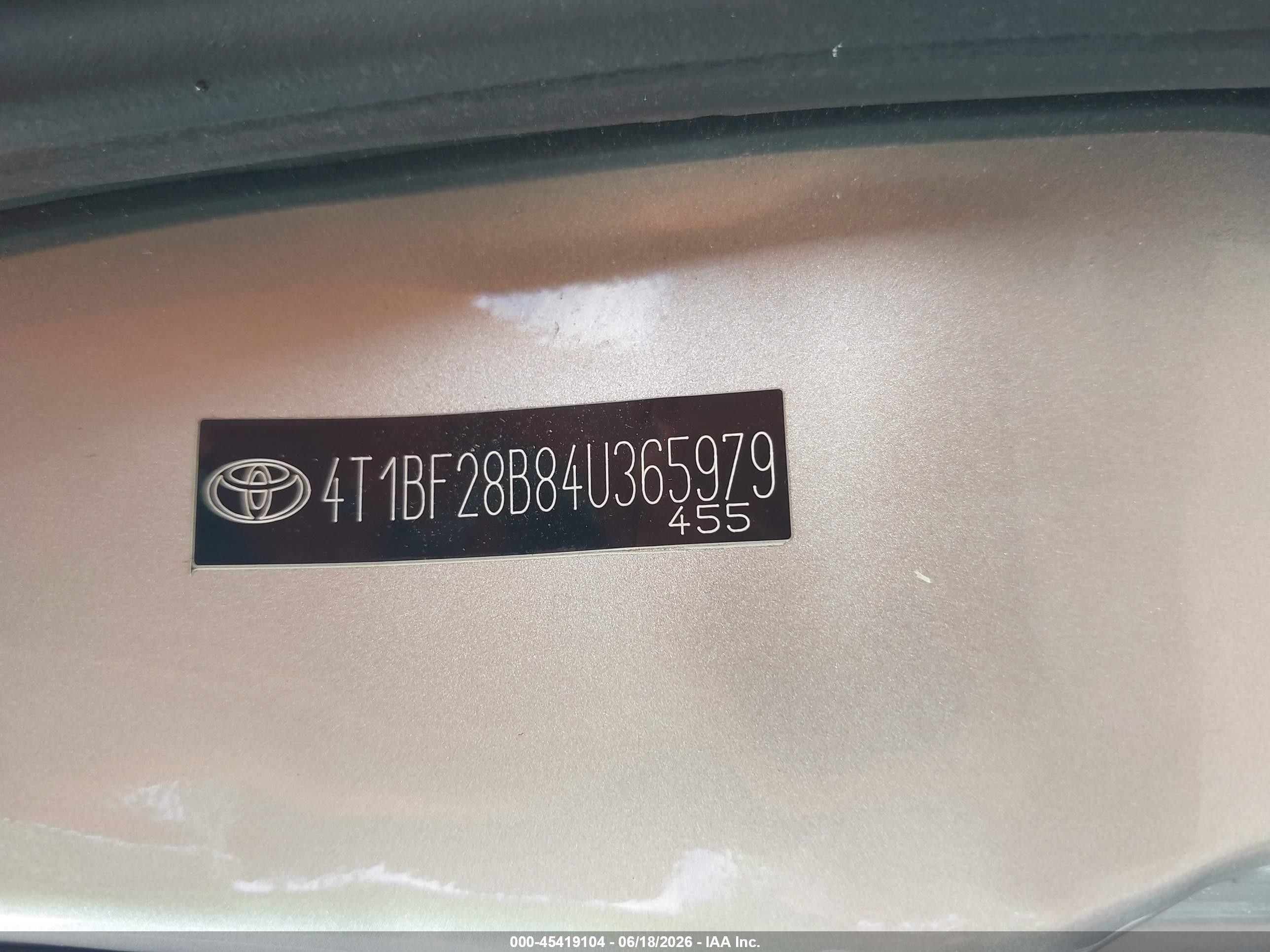 2004 Toyota Avalon Xl Gray vin: 4T1BF28B84U365979
