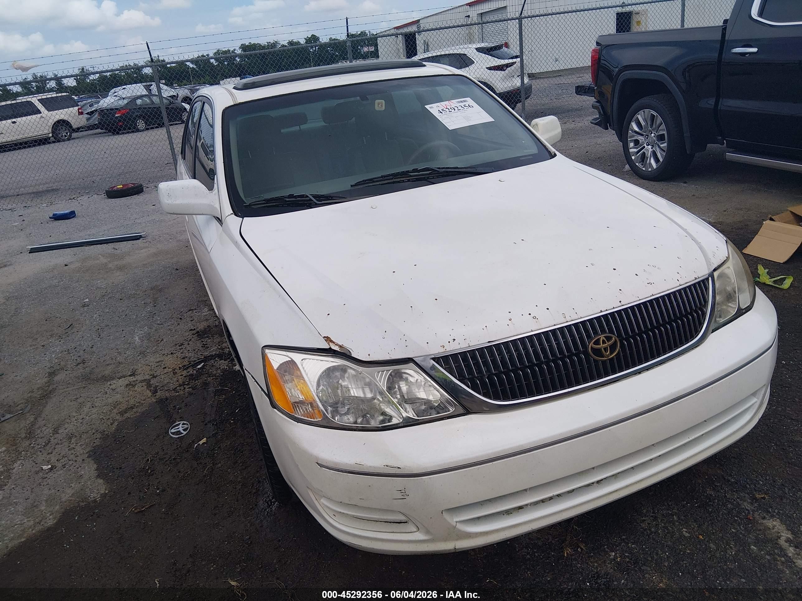 2000 Toyota Avalon Xl White vin: 4T1BF28B8YU044563