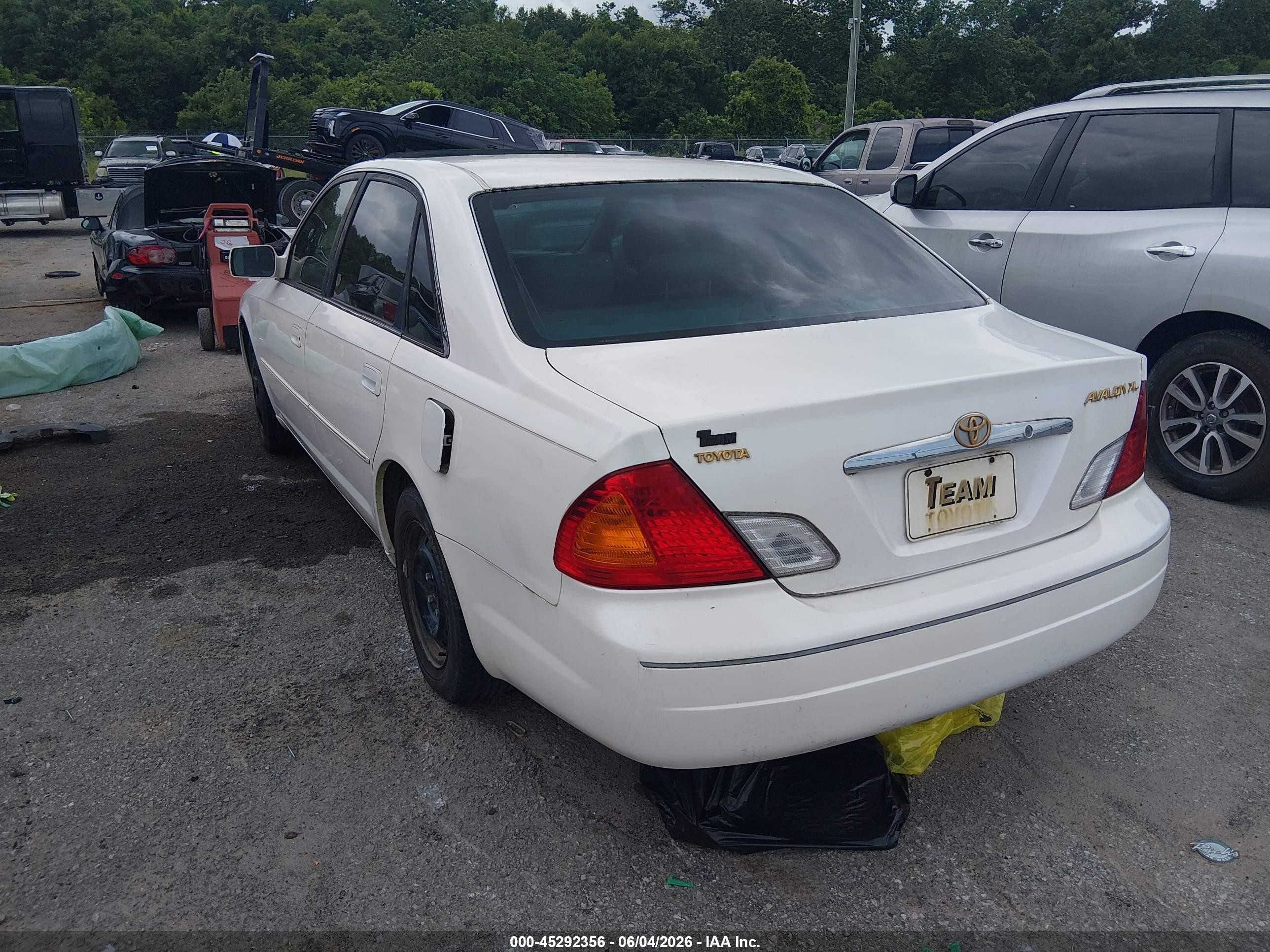2000 Toyota Avalon Xl White vin: 4T1BF28B8YU044563