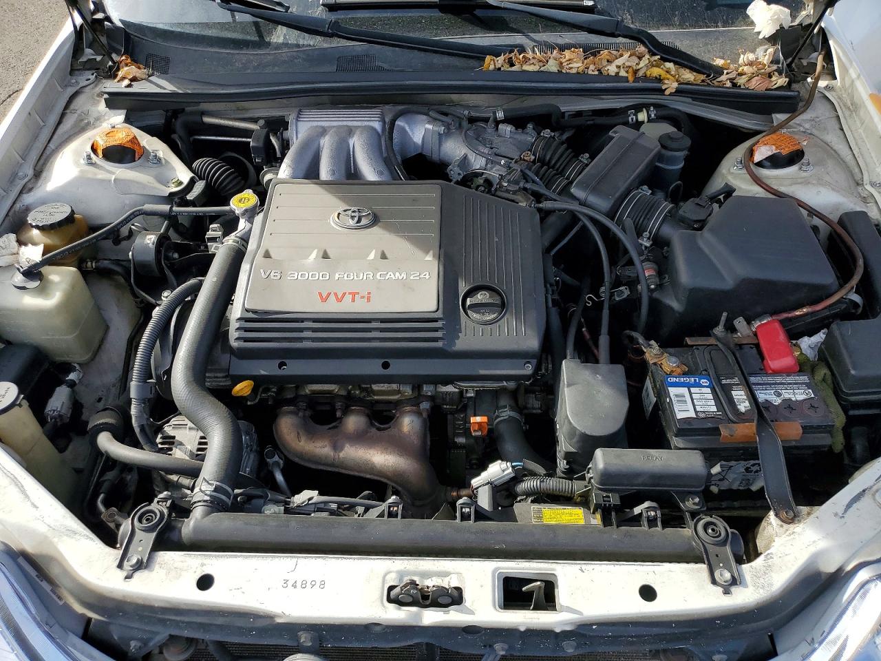 2001 Toyota Alavon Белый vin: 4T1BF28B8YU066465