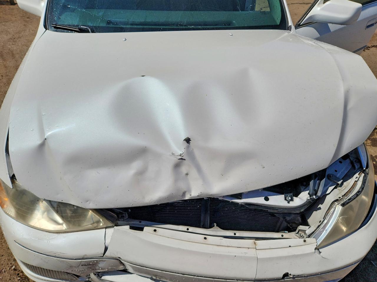 2000 Toyota Avalon Xls White vin: 4T1BF28B8YU081273